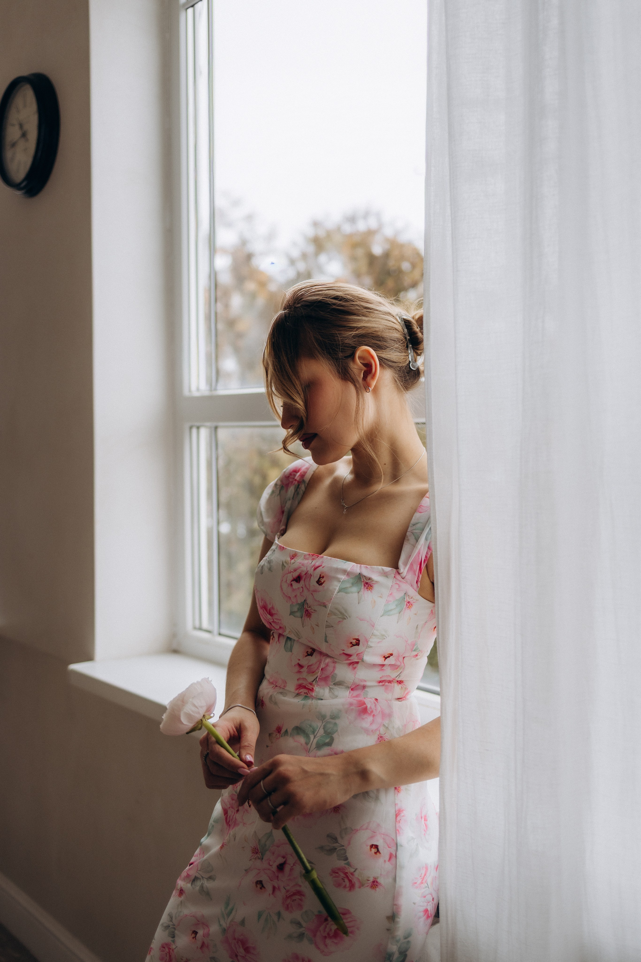 Женский портер в студии (февраль, 2026 г.), г. Обнинск (Калужская обл.). Надежда Стар семейный и церковный фотограф в Жукове и Калужской области