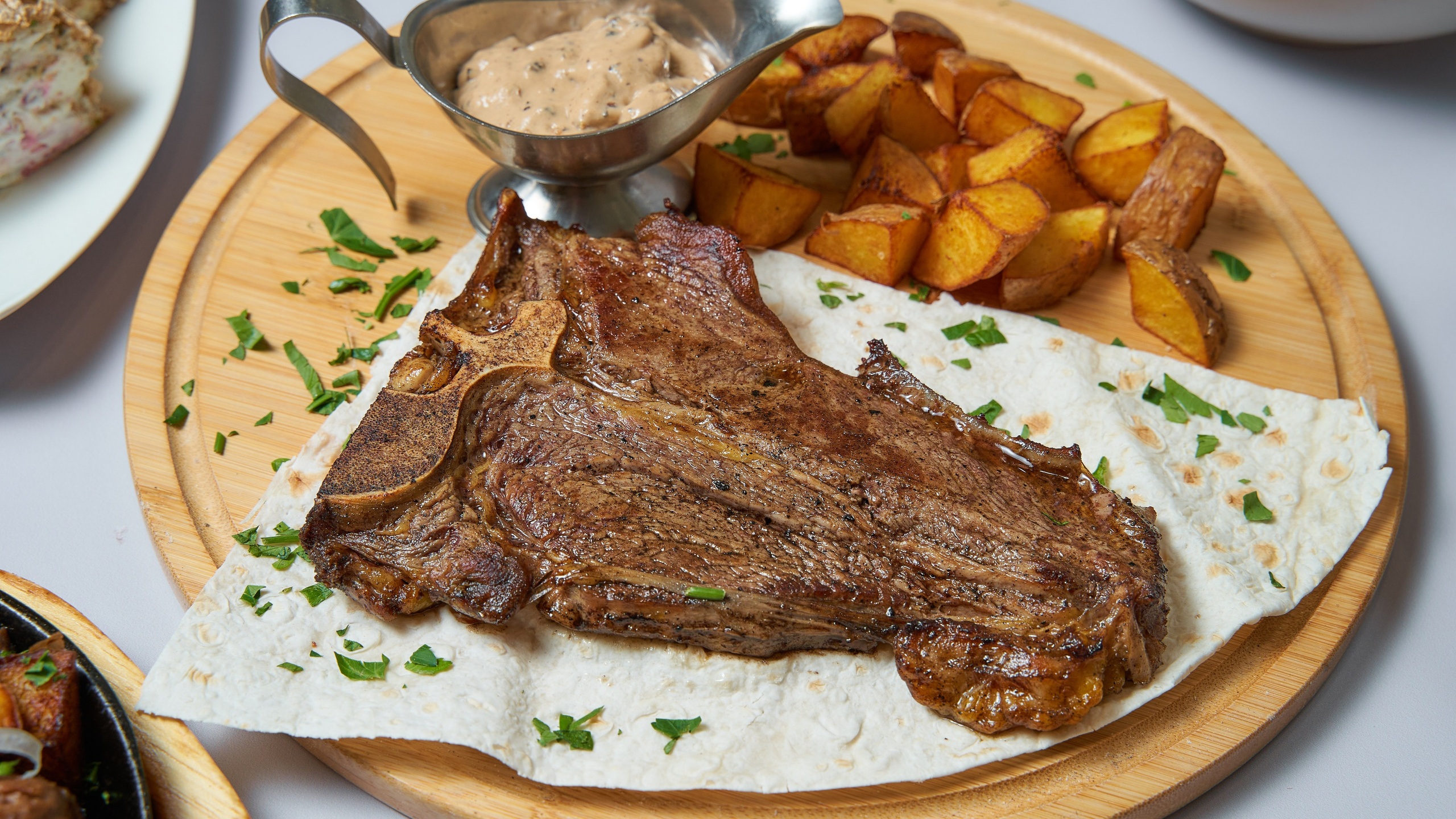 WOLT — CAFE ZHAN. Фотограф в Уральске Александр Хохлачёв | HOHLACHEV.COM