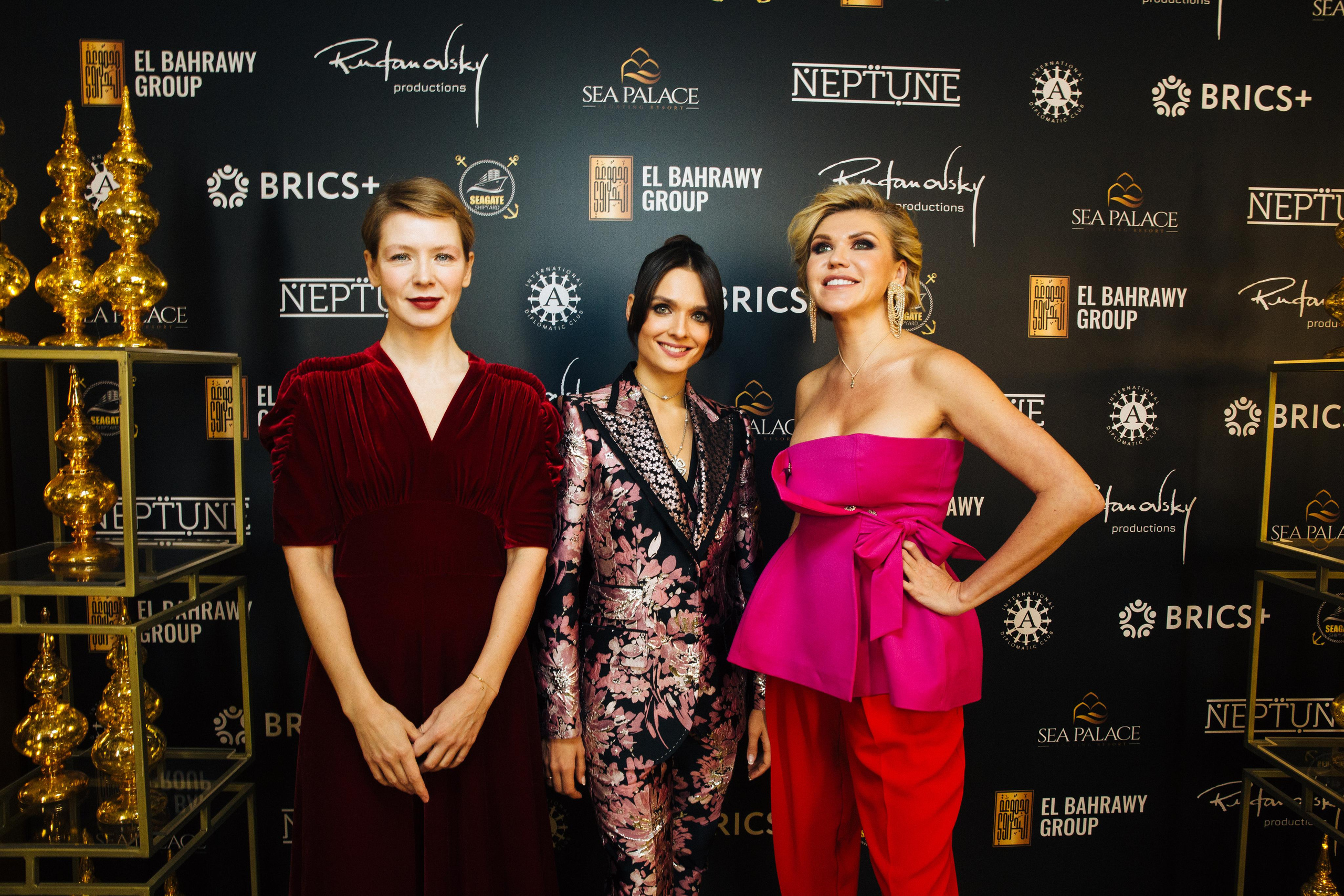 Brics+ презентация проекта в россии. КонТайм: профессиональная съемка для организаций