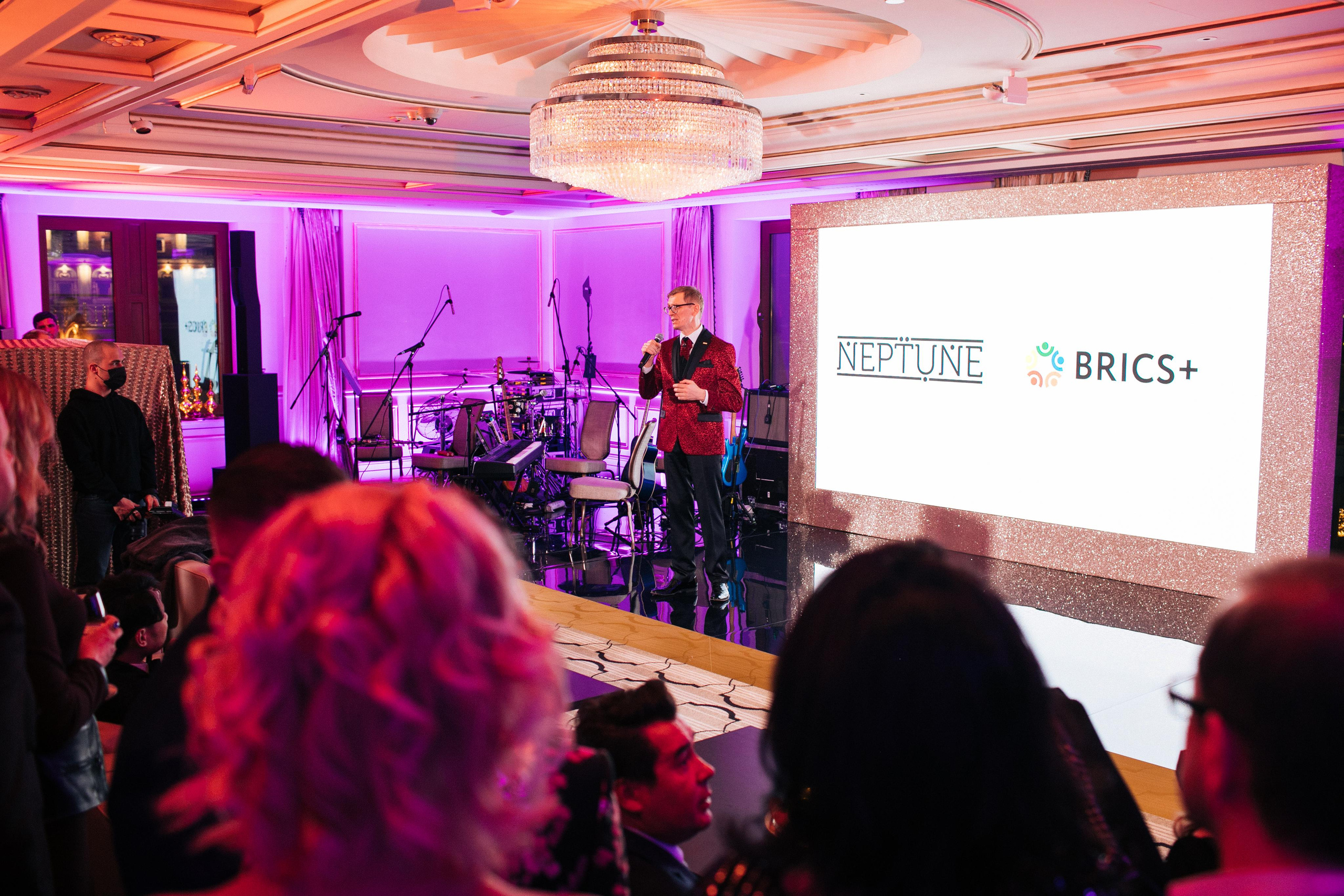 Brics+ презентация проекта в россии. КонТайм: профессиональная съемка для организаций