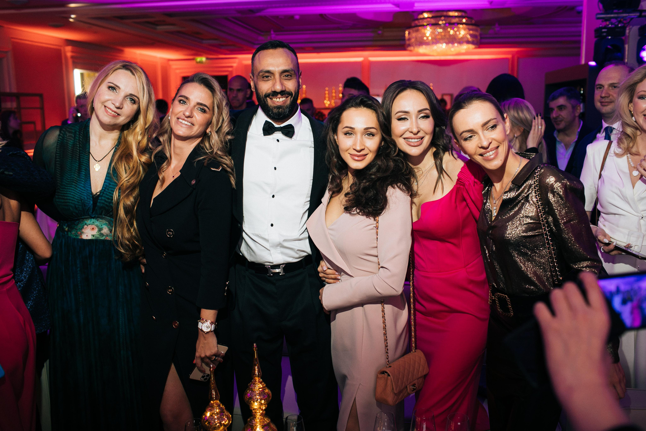 Brics+ презентация проекта в россии. КонТайм: профессиональная съемка для организаций