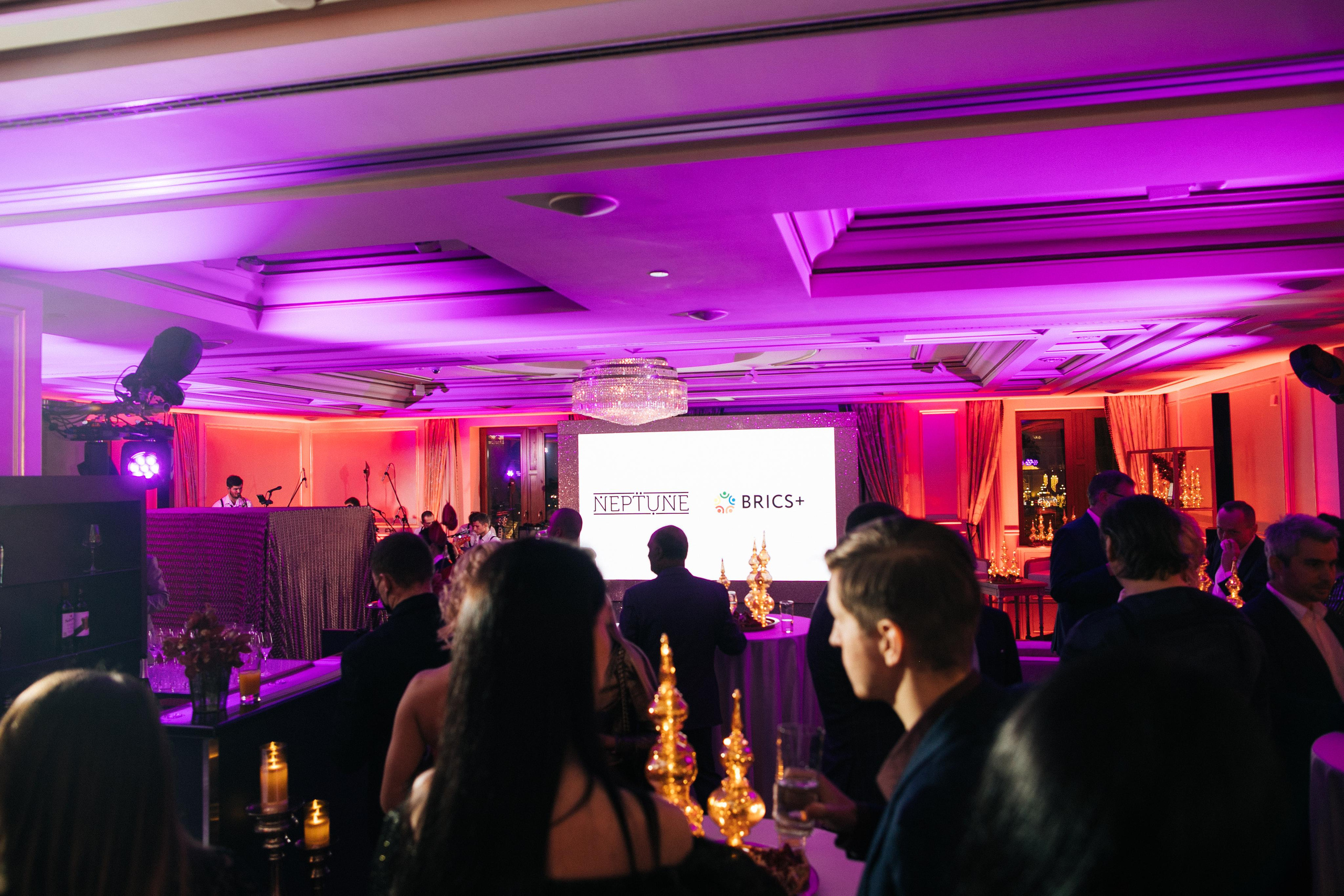 Brics+ презентация проекта в россии. КонТайм: профессиональная съемка для организаций