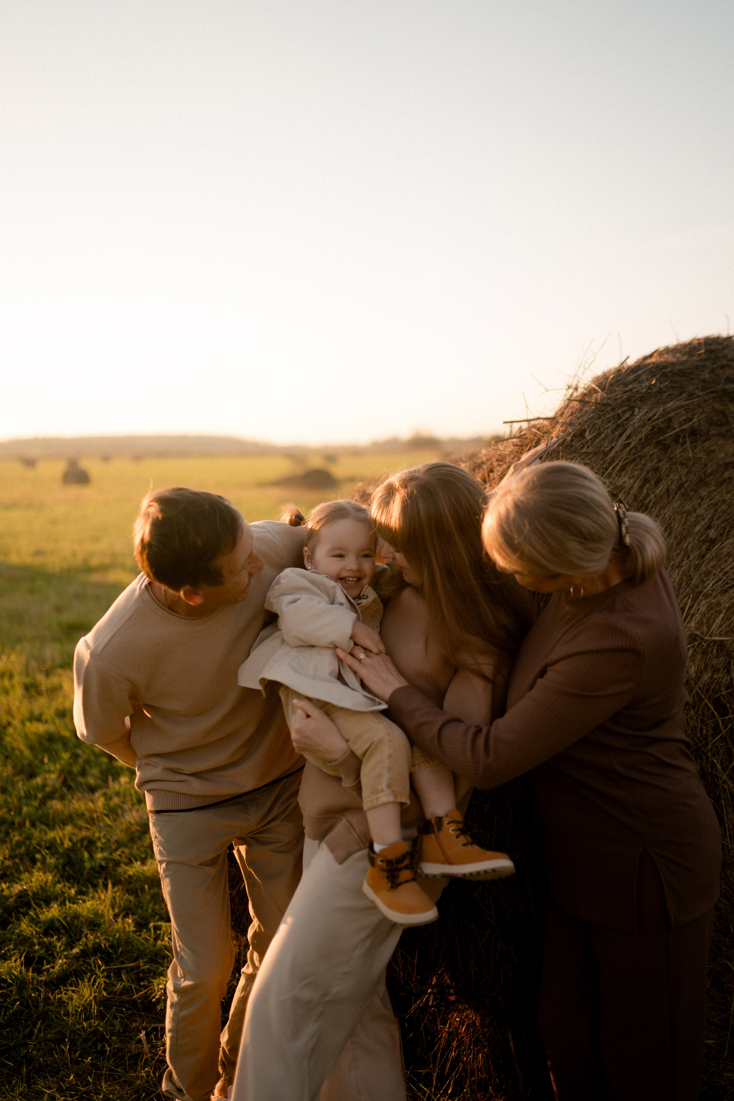 Снежана, София, Андрей и Елена. Семейный и свадебный фотограф в Москве и Калуге Рослова Анастасия
