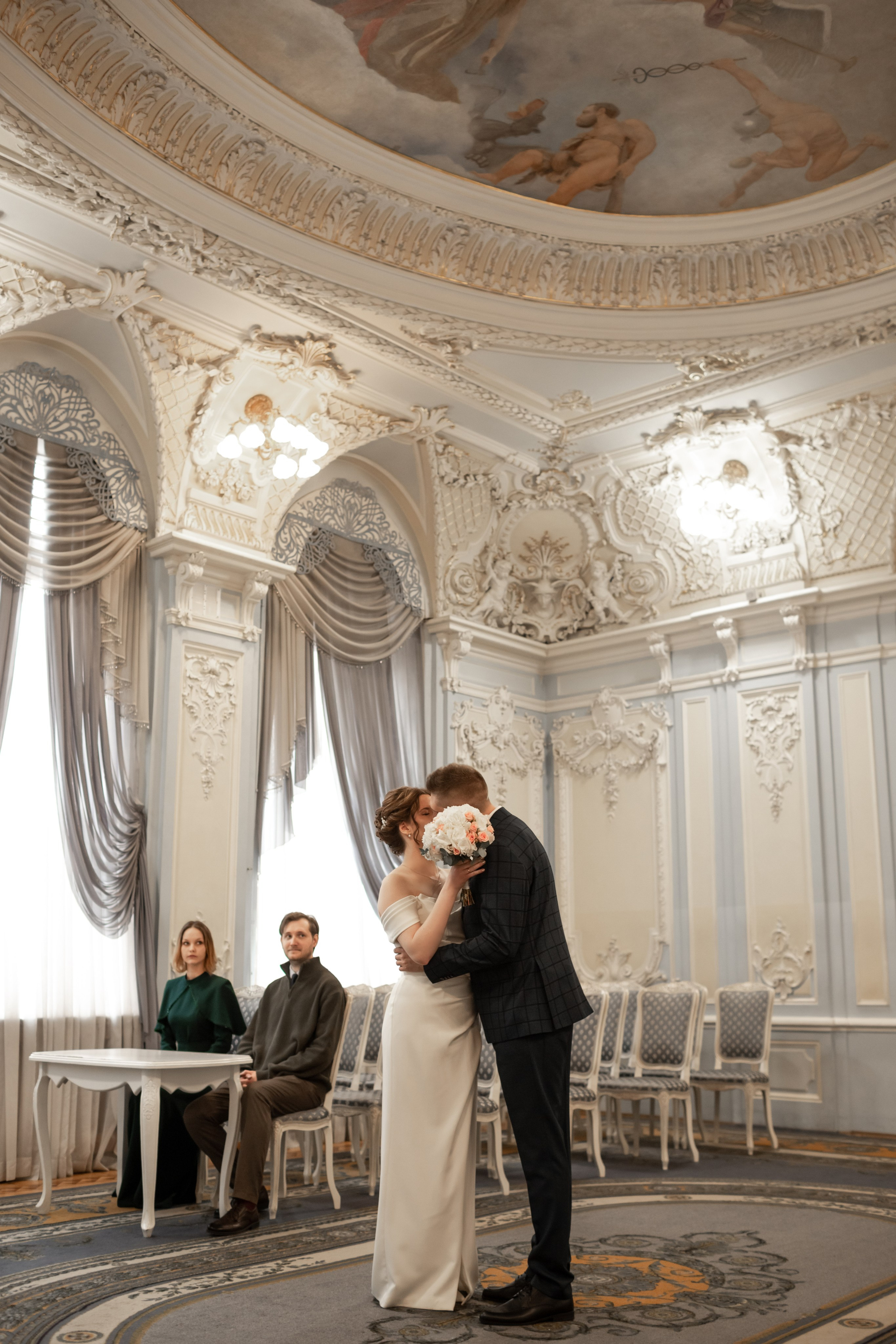 Свадебная фотосессия в Санкт-Петербурге. Свадебный фотограф Кирилл Белый