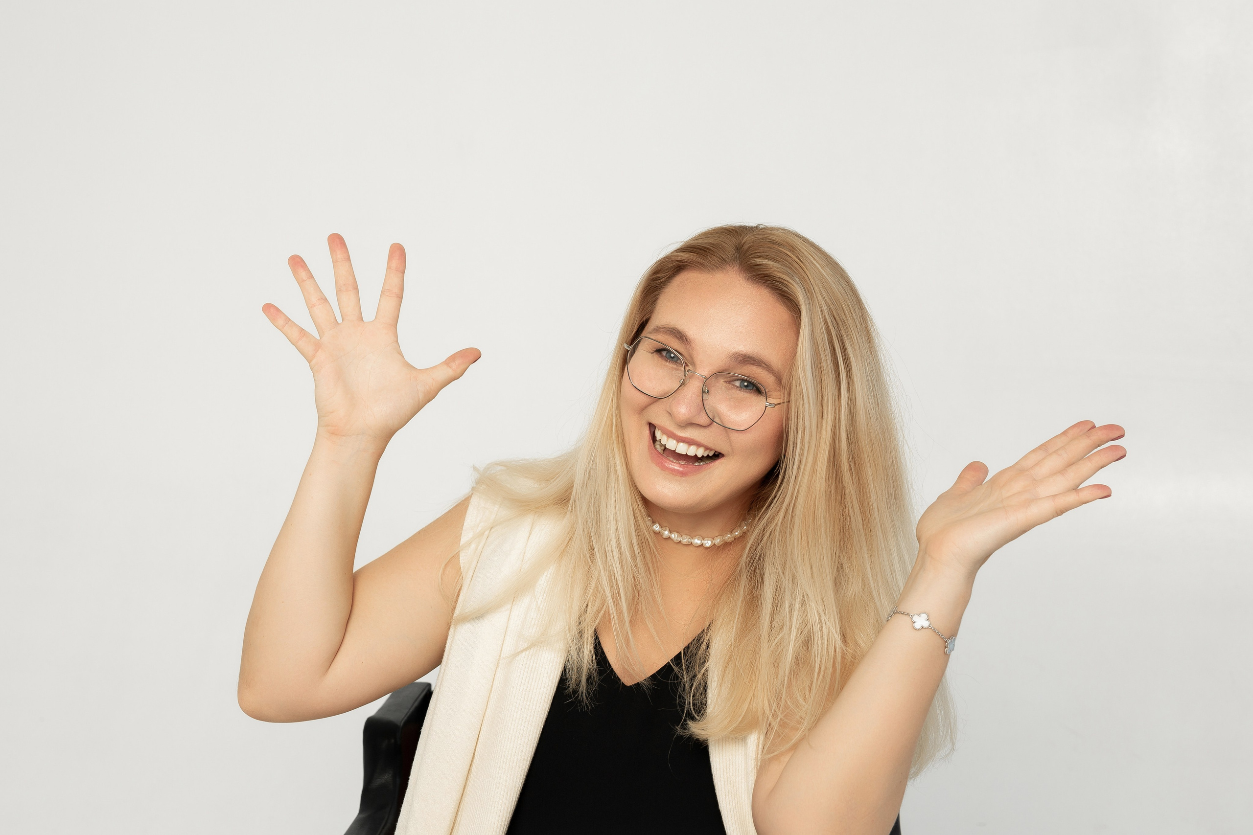 Татьяна и Анжела, владельцы актёрского и модельного агентства. Семейный фотограф в Москве Марина Петра