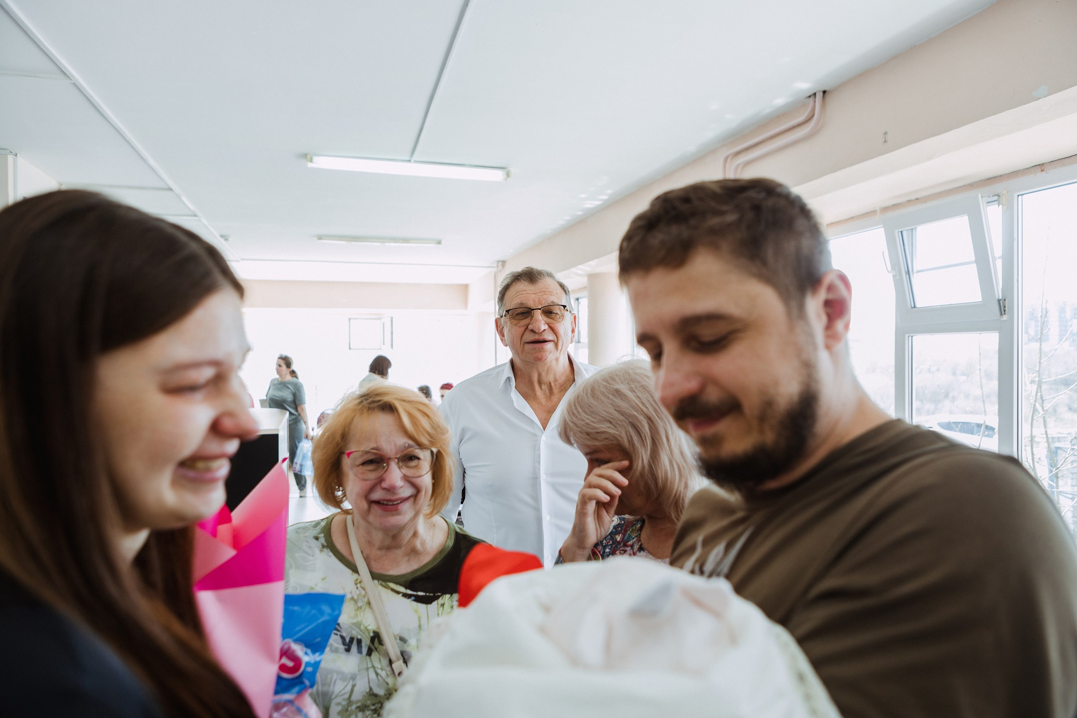 Выписка из Центрального роддома № 2. Фотографы в городе Волгограде — Людмила Агеева и Алексей Околелов