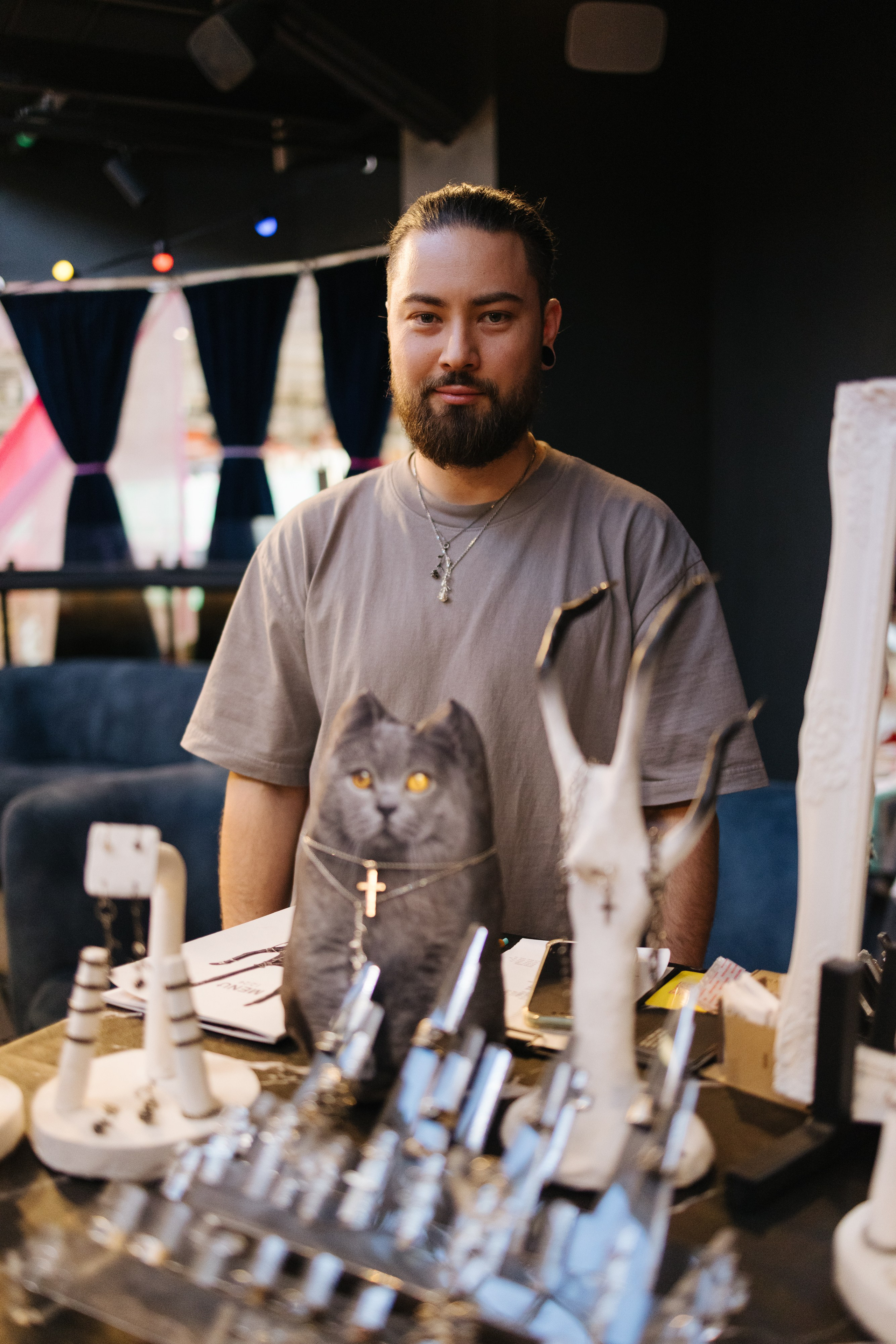 7–8 марта 2025 в пространстве «Три вокзала. Депо» / День 2 / фото Валерий Белобеев. Фотоотчеты «Ламбада-маркета»