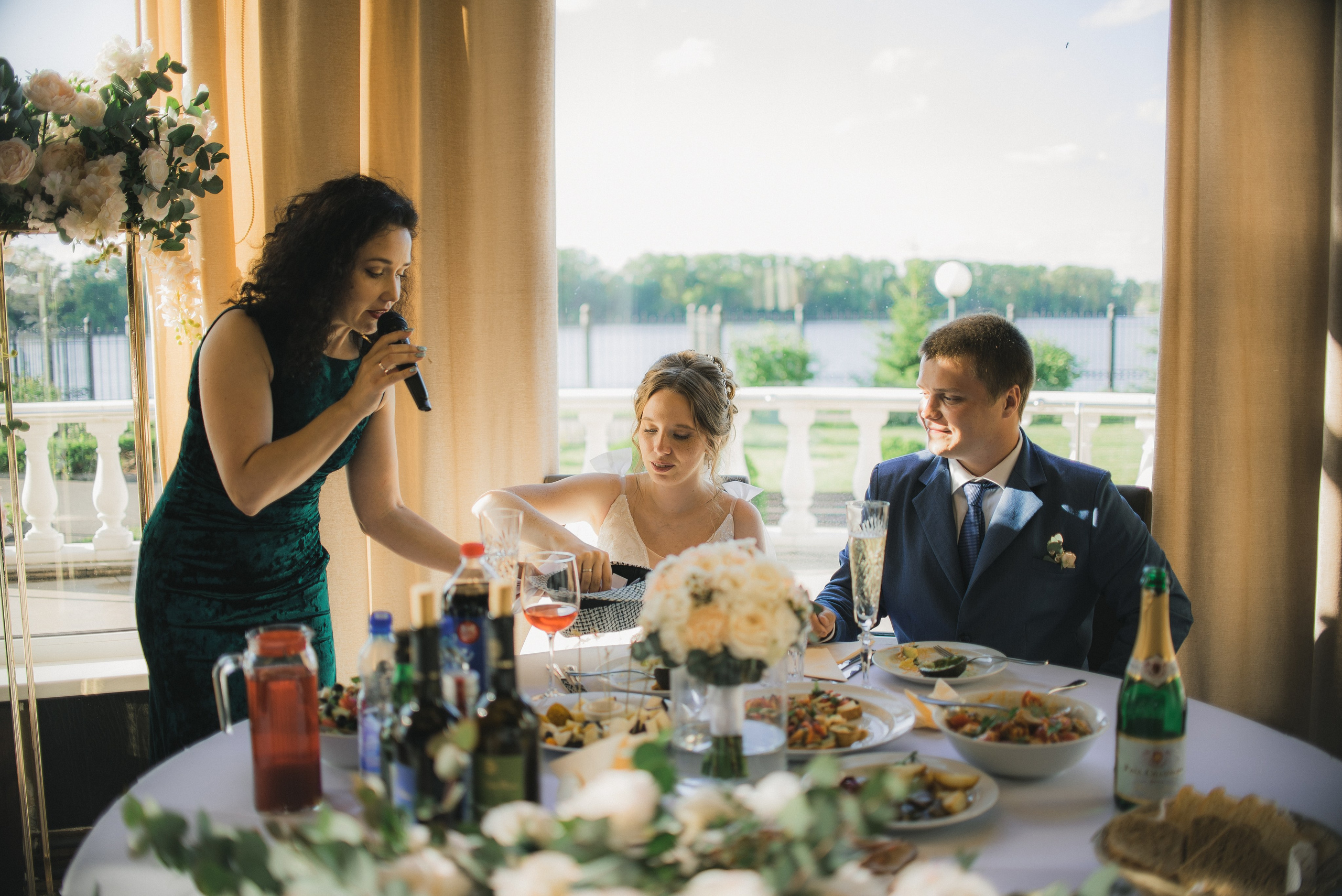 ведущая свадьбы dj саксофон