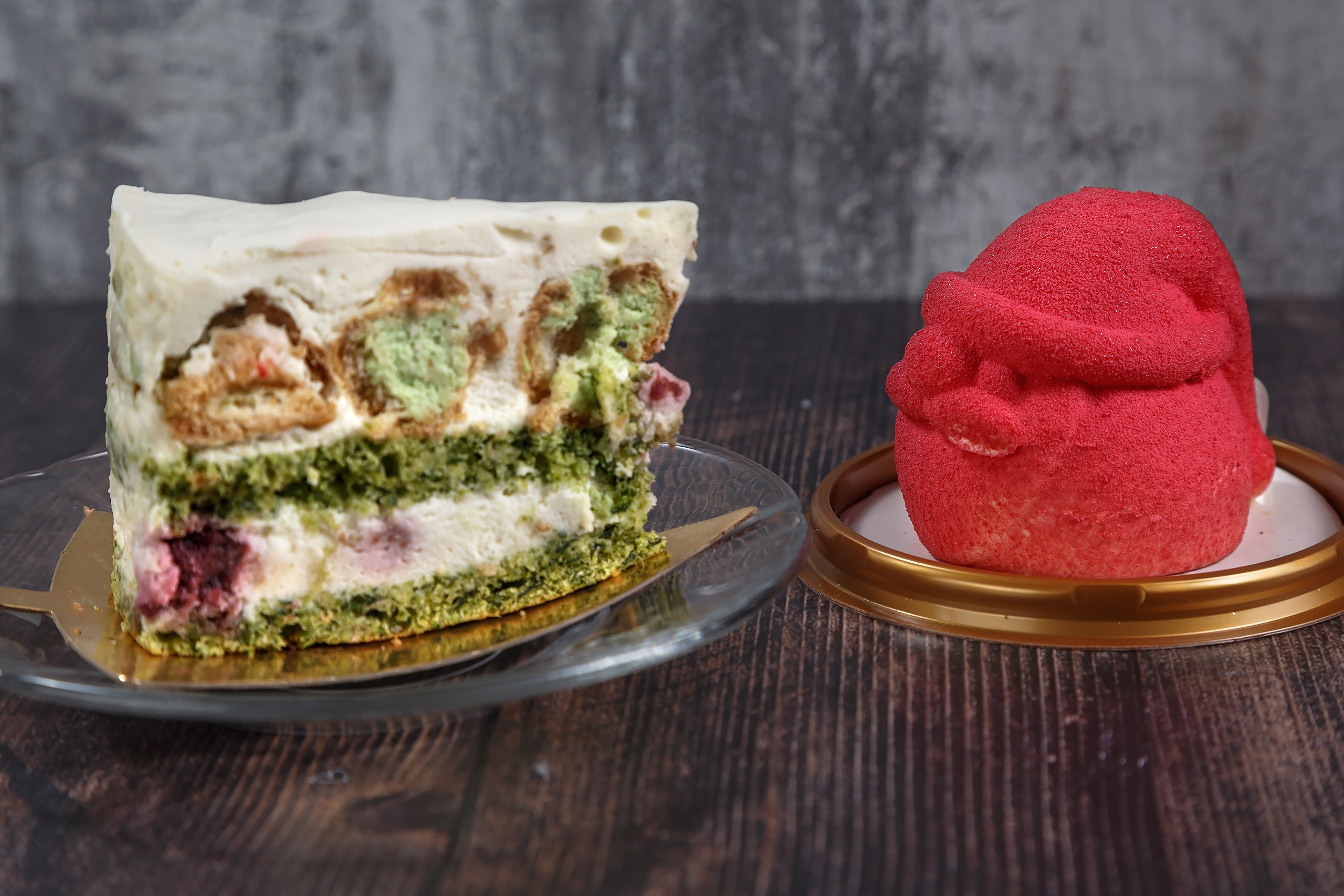 пирожное кофейни-кондитерской Konfi