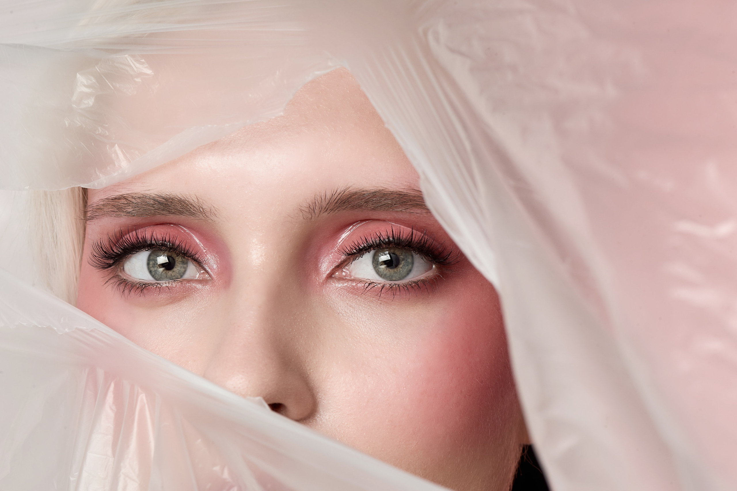 Бьюти съемка на розовом фоне. Фотограф, психолог в Москве, Жуковском, Раменском Галина Майлер