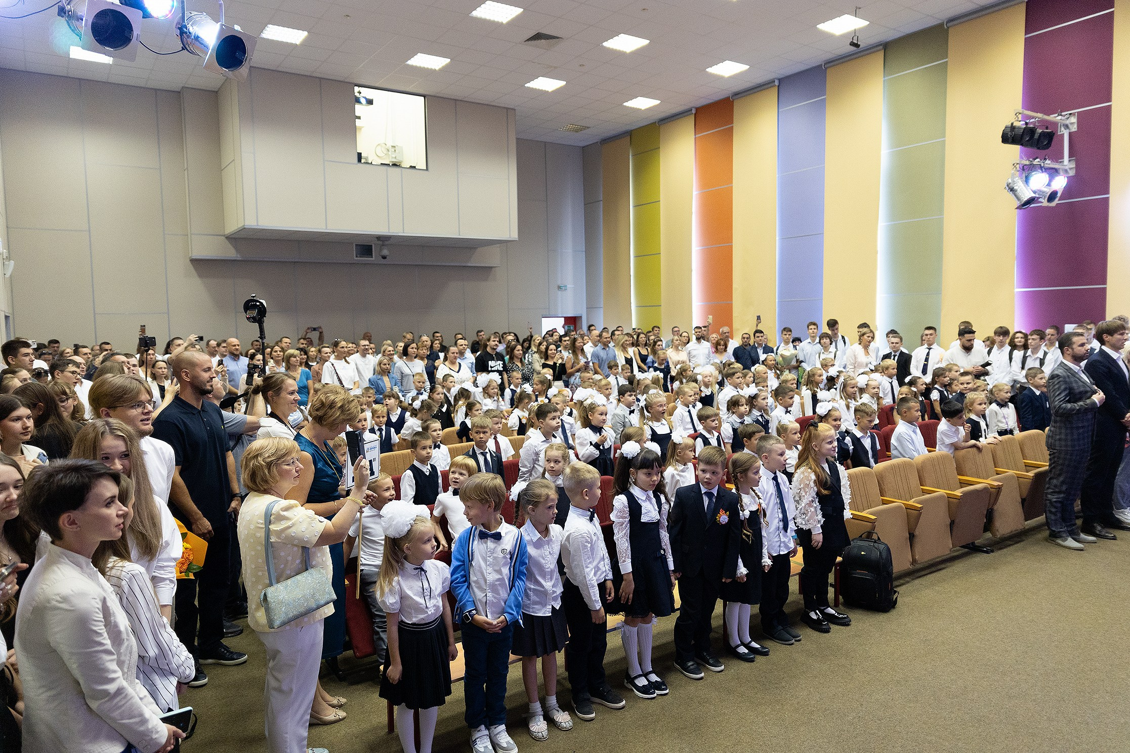 1 Сентября репортаж. Профессиональный Фотограф в Москве Андрей Славнов