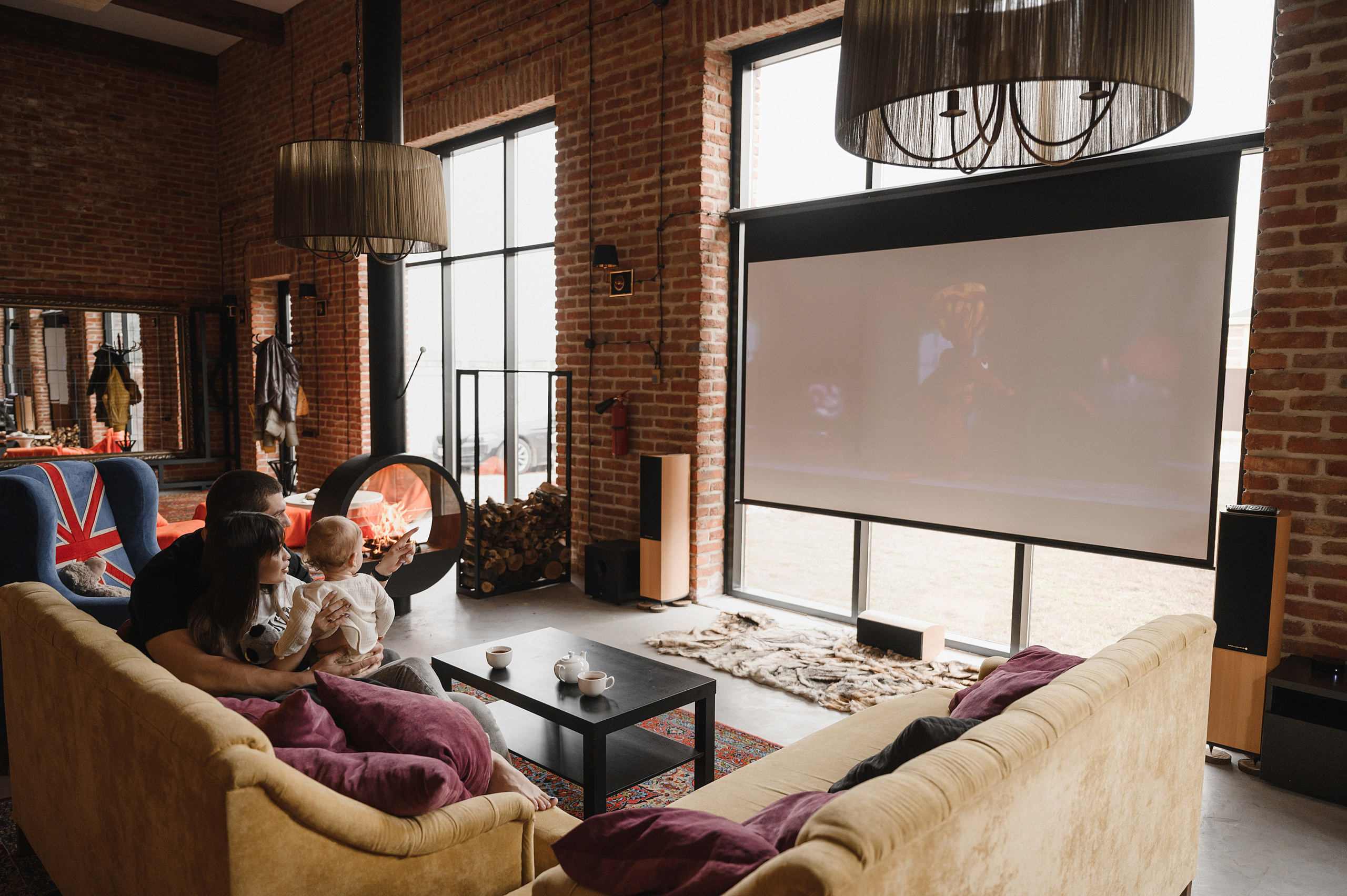 Илья, Вика и Дёма. Свадебный фотограф и видеограф