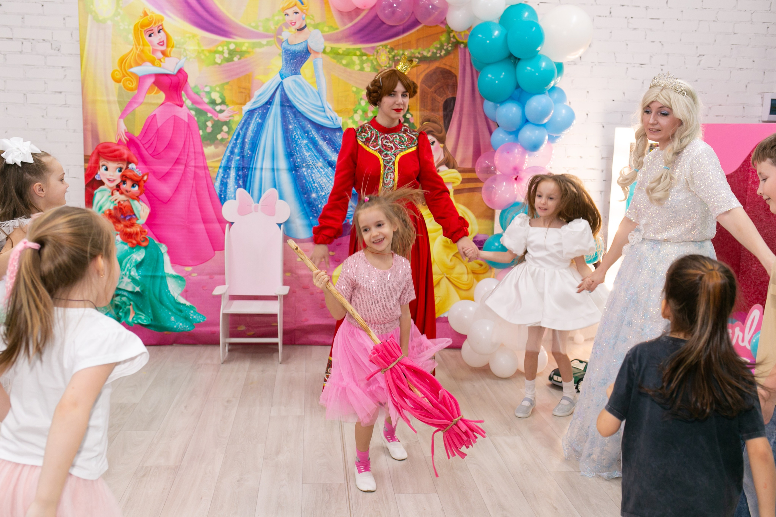 Праздники. Фотограф новорожденных и семейный фотограф НСО г. Бердск Марина Львова