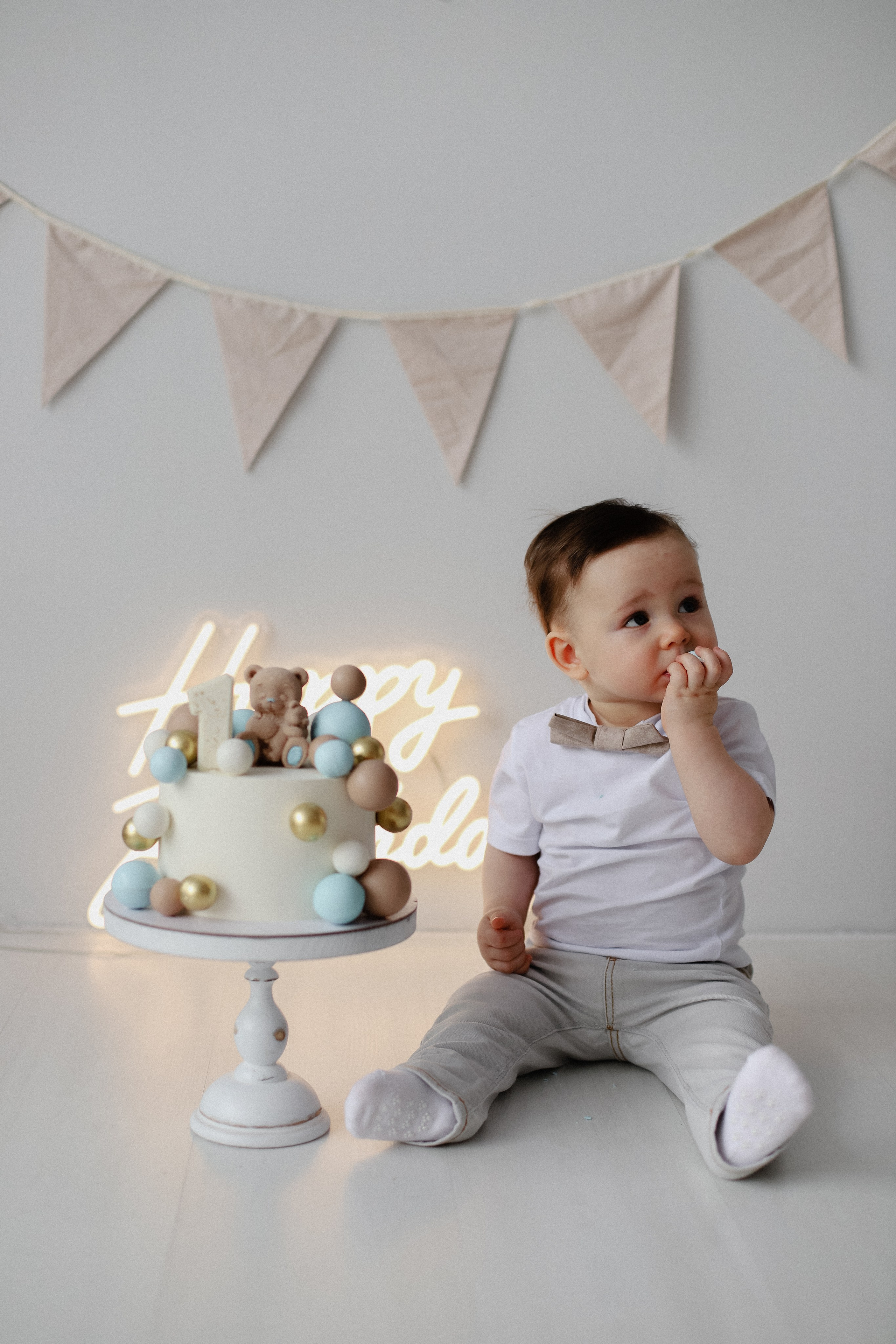 Тимофею 1 год. Фотограф в Алматы и Москве Даша Пушкина