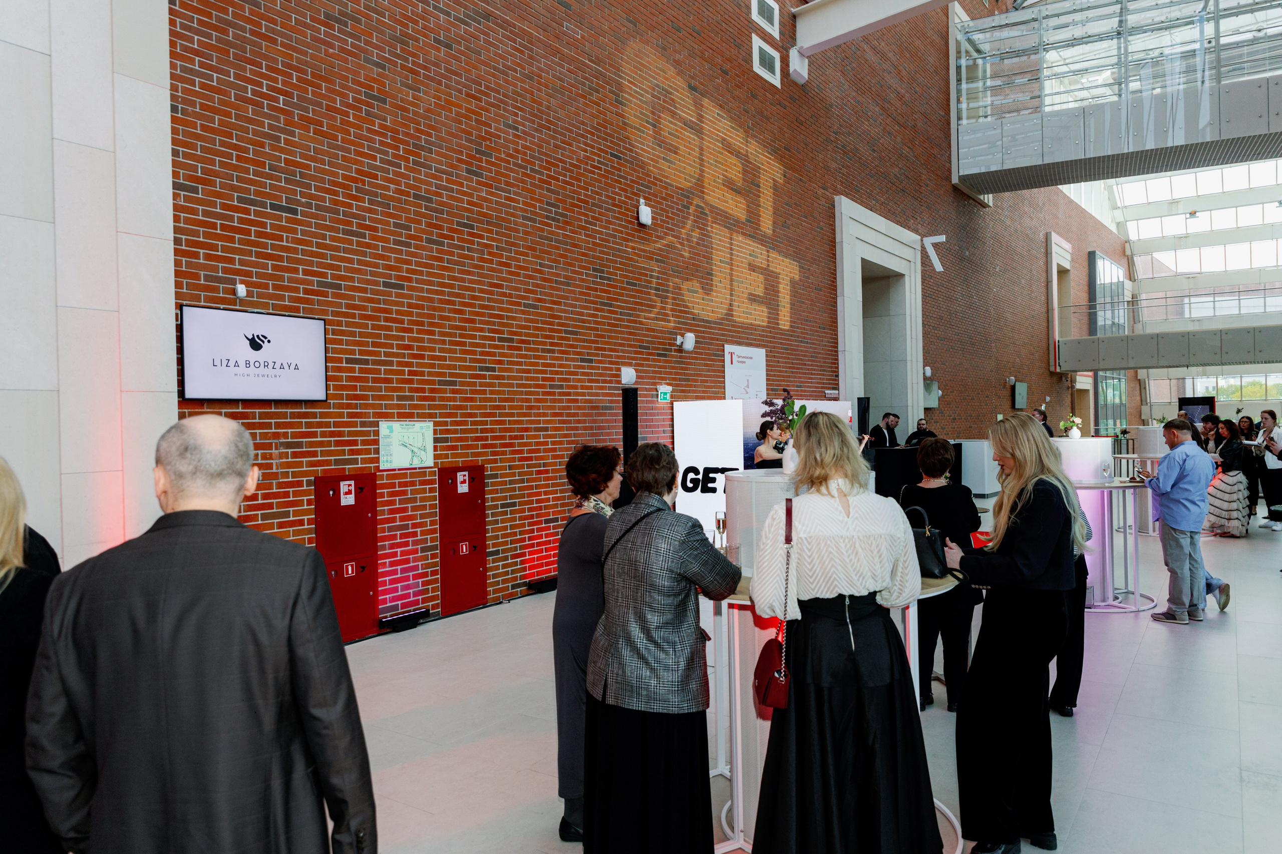 Презентация GET JET в Третьяковской галерее. Фотограф в Москве и Санкт-Петербурге Дарина