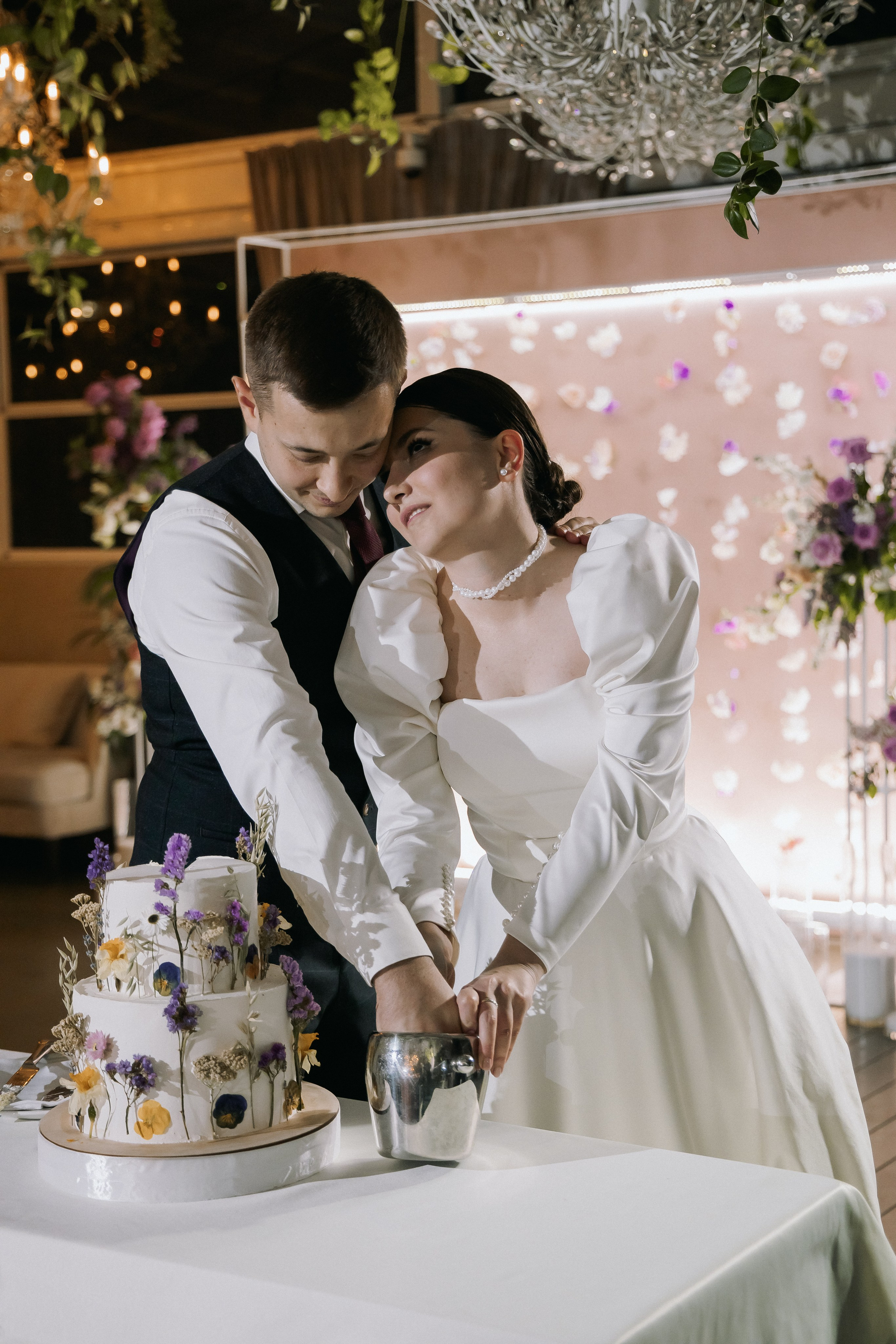 Яна и Святослав. Свадебный день. Свадебная фотография. Арина Рубах