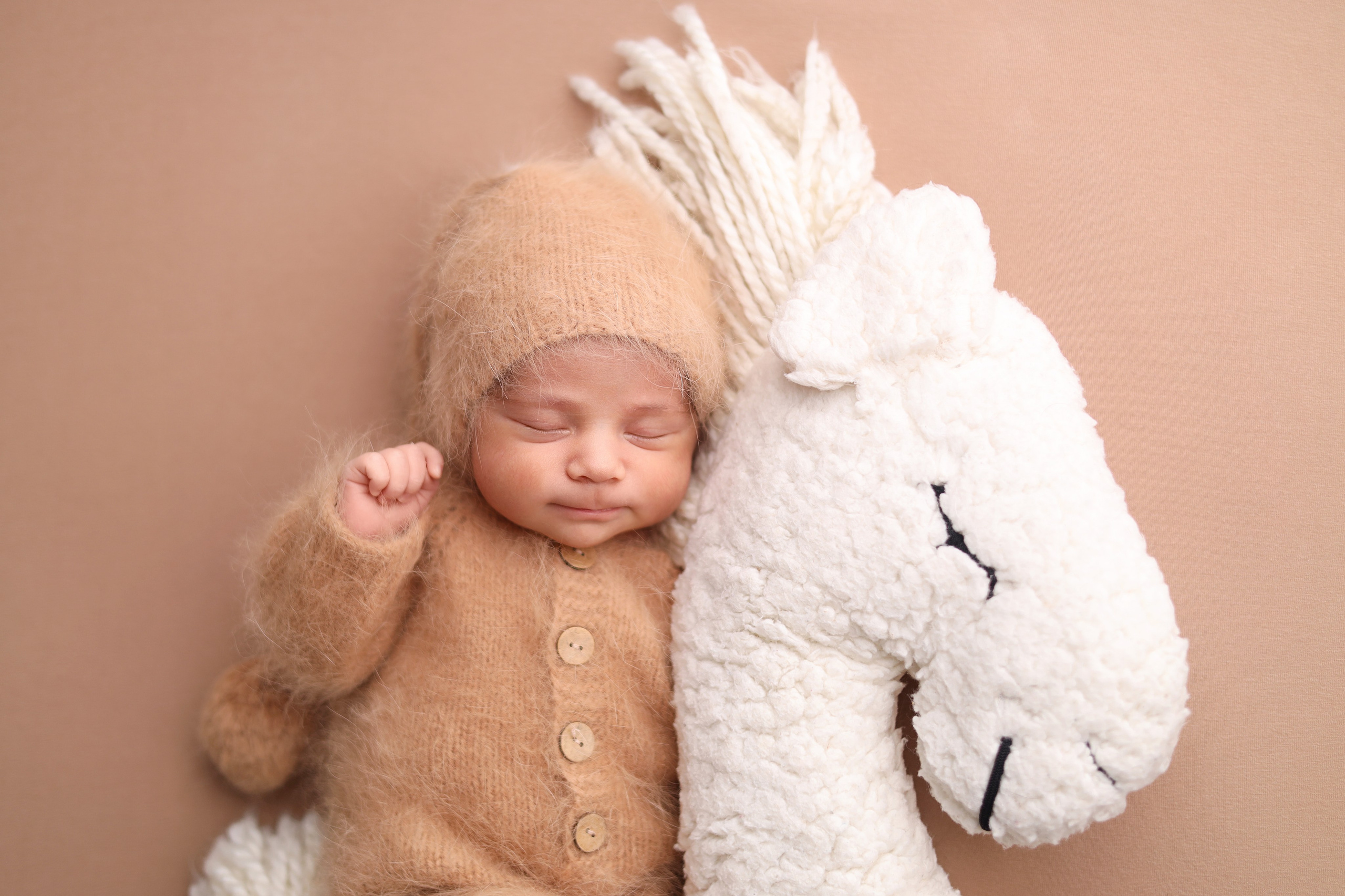 Ньюборн съемка Адель, оптимальный пакет. Фотограф новорожденных Москва. Ньюборн фотограф Москва