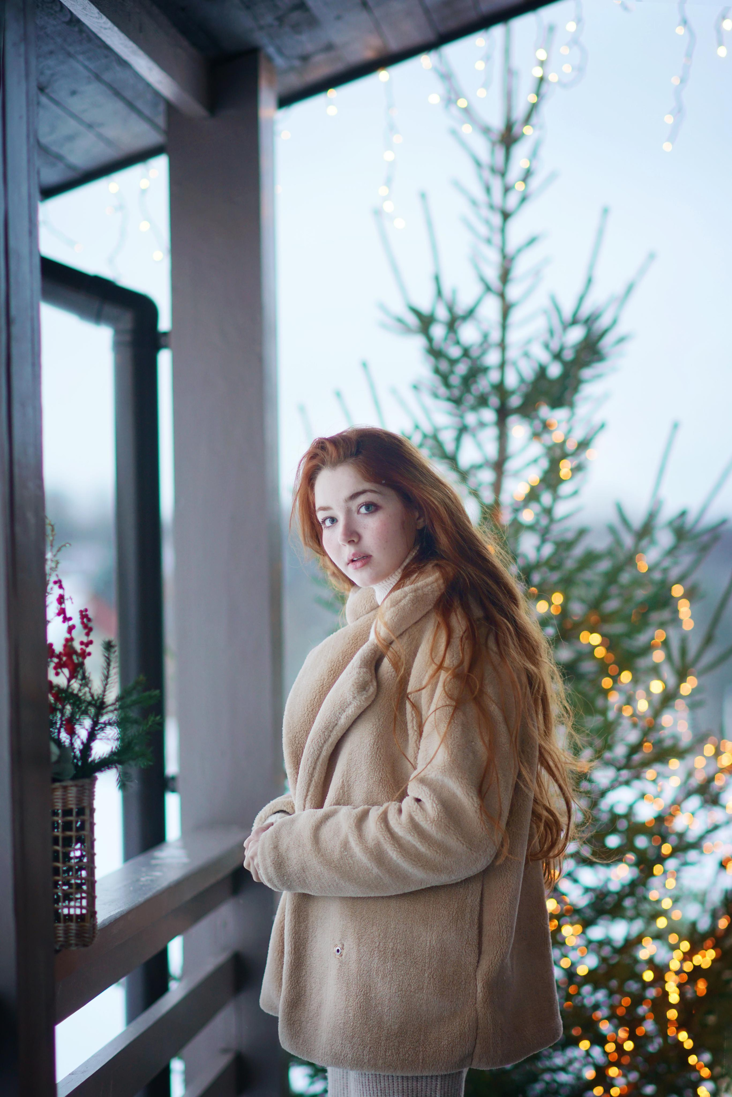 Фотосессия для Ани в загородном доме, женский портрет. Фотодача — загородный дом для съемок в Домодедово, Московская область