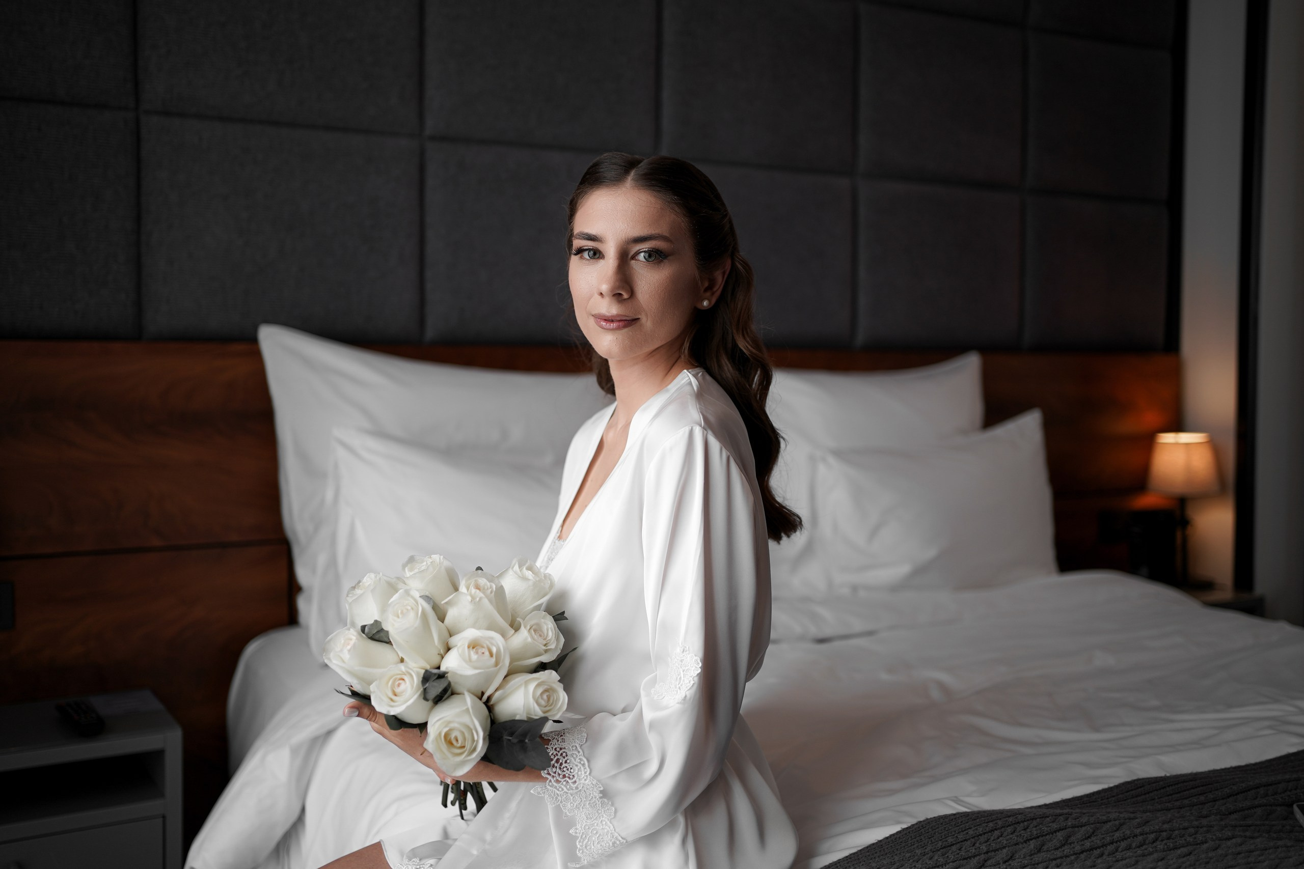 Виктория и Тарон в отеле Арка. Свадебный фотограф Ростов-на-Дону. Свадебный фотограф в Ростове-на-Дону. Таинство Крещения и Венчания, семейные фотосессии. Алёна Чёботова