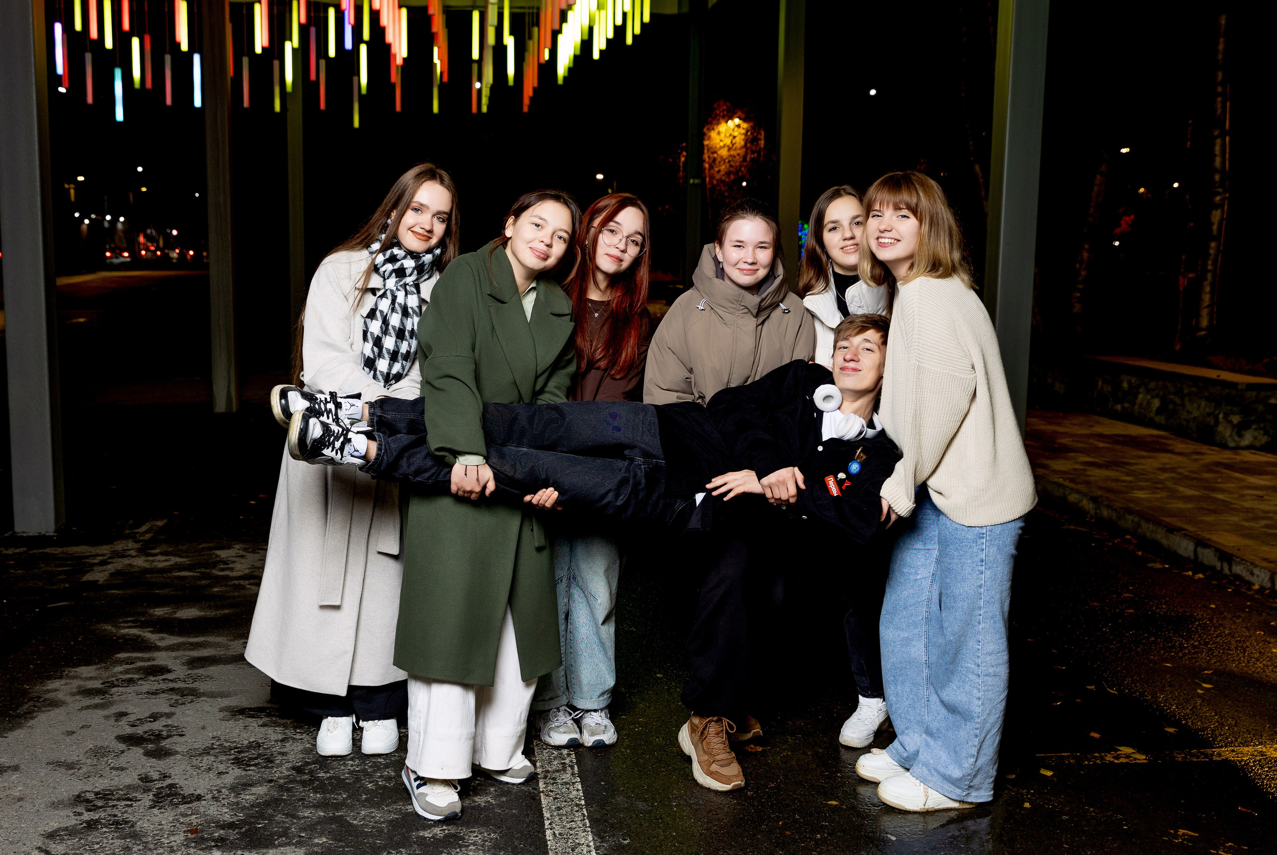 Школьники 9Г класс осень. Артём Печерин фотограф в Оленегорске