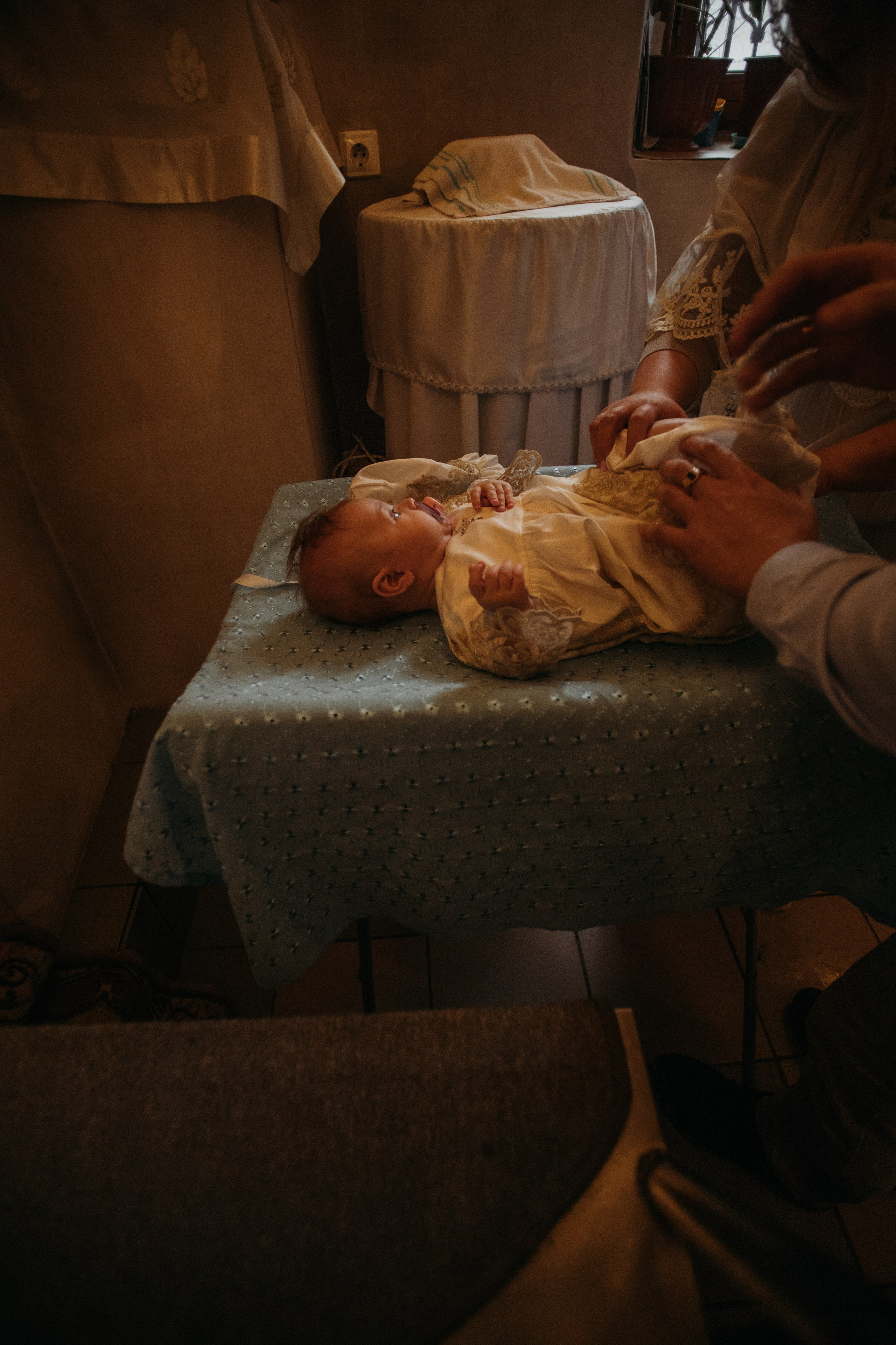 Крещение Аглаи. Венера Гайн. Репортажный фотограф  Тюмень. Обучение фотографии с 0