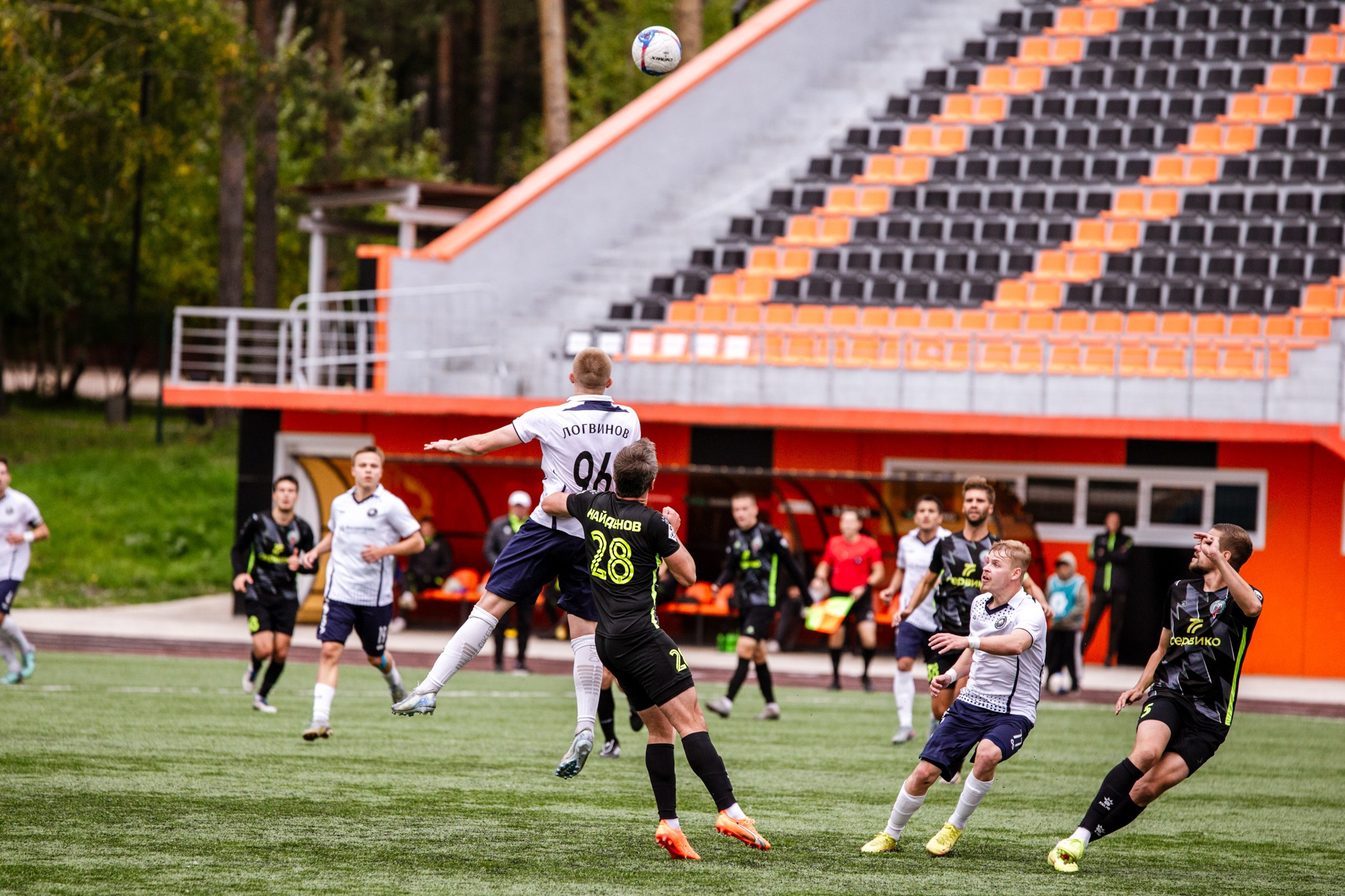 Первенство России по футболу LEON-Вторая лига Б | ФК Иркутск — Космос (Долгопрудный) | 14.09.25. Фотограф в Иркутске Евгения Айвазова