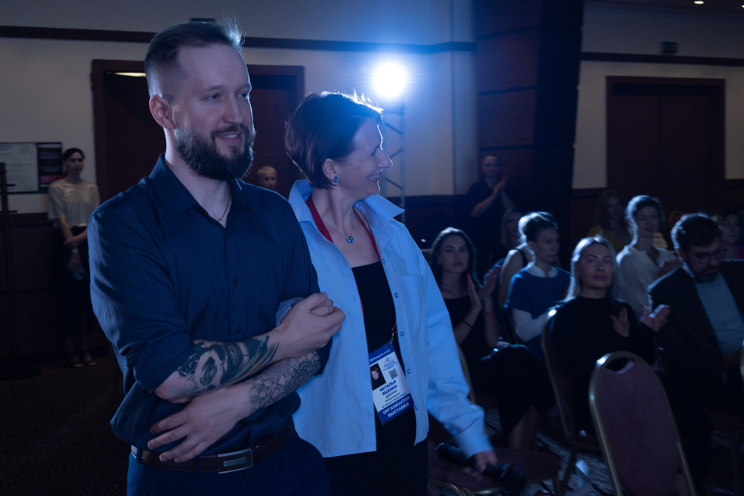 Всероссийский PR-SAMMIT. Фотограф Красноярск съемки лавстори, фотосессия в студии, портретная съемка, творческие фотосессии