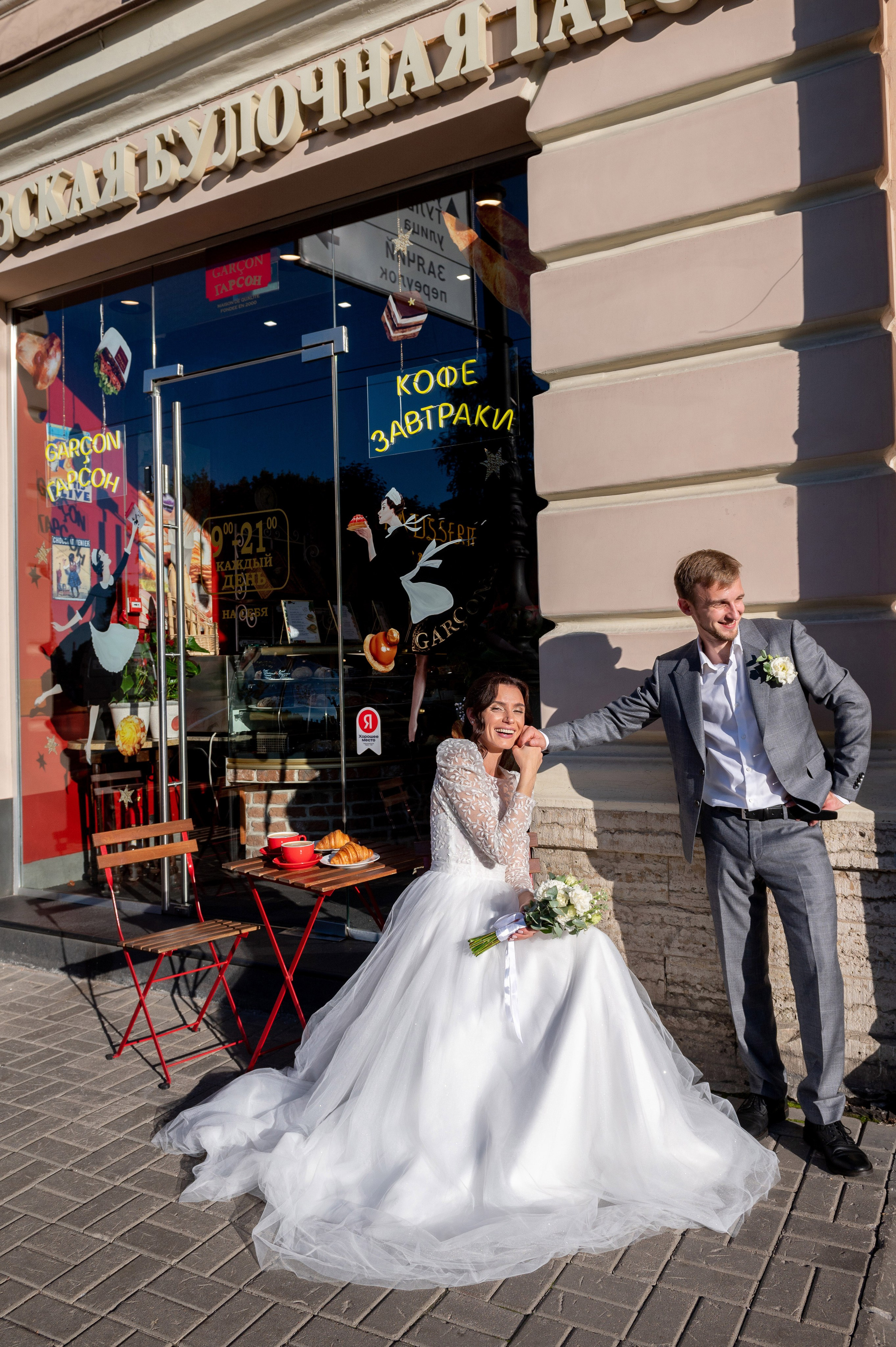 Кирилл и Анжела (круассаны, кофе и фотосессия в Летнем саду). Портретный, семейный и свадебный фотограф в Санкт-Петербурге и в Пушкине Ширяев Денис
