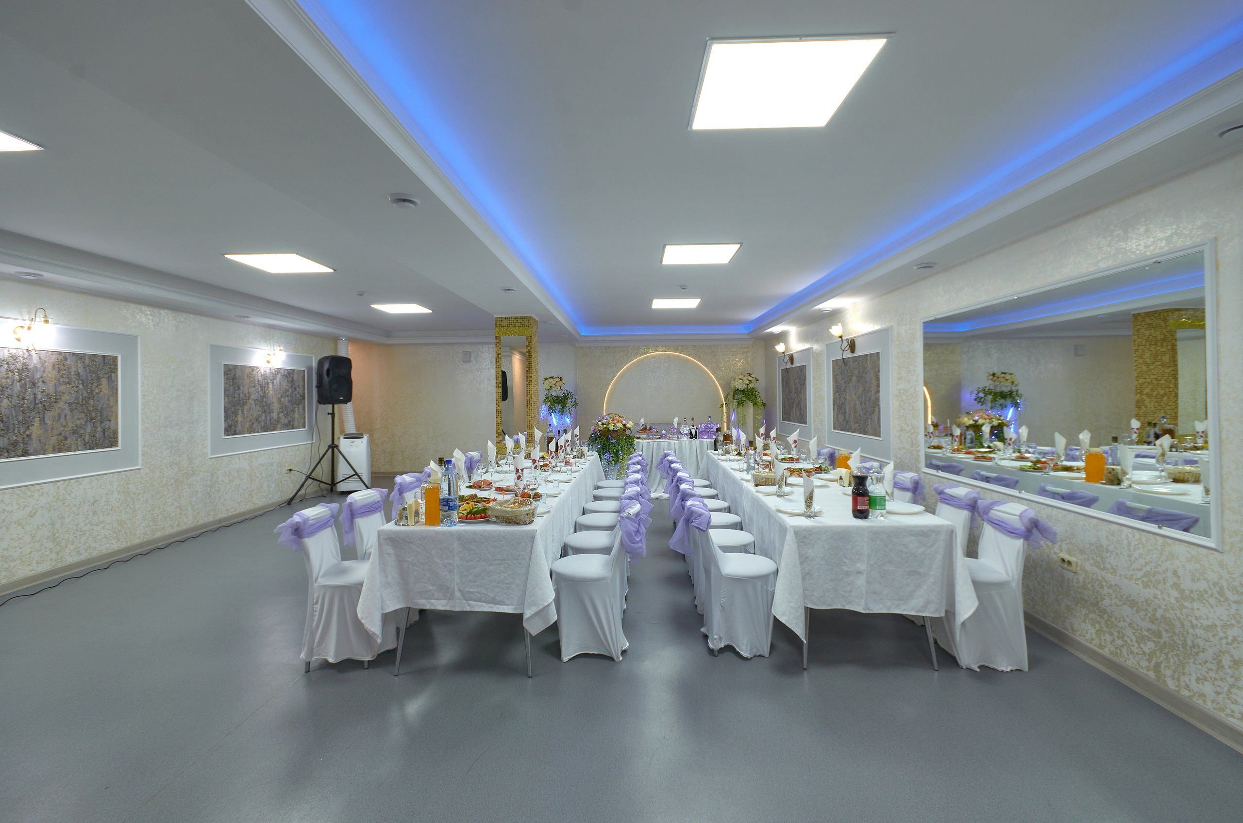 Банкетный зал Блиц. Абросимов Лев интерьерный и архитектурный фотограф