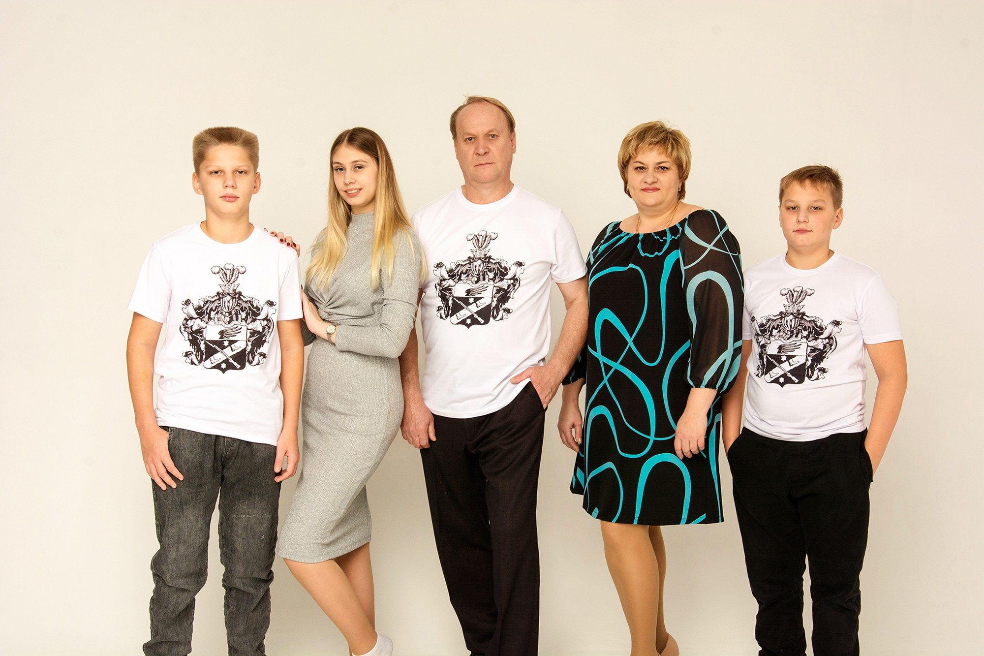 Семейные фотосессии для большой семьи. Фотограф Оксана Сафонова г. Тольятти