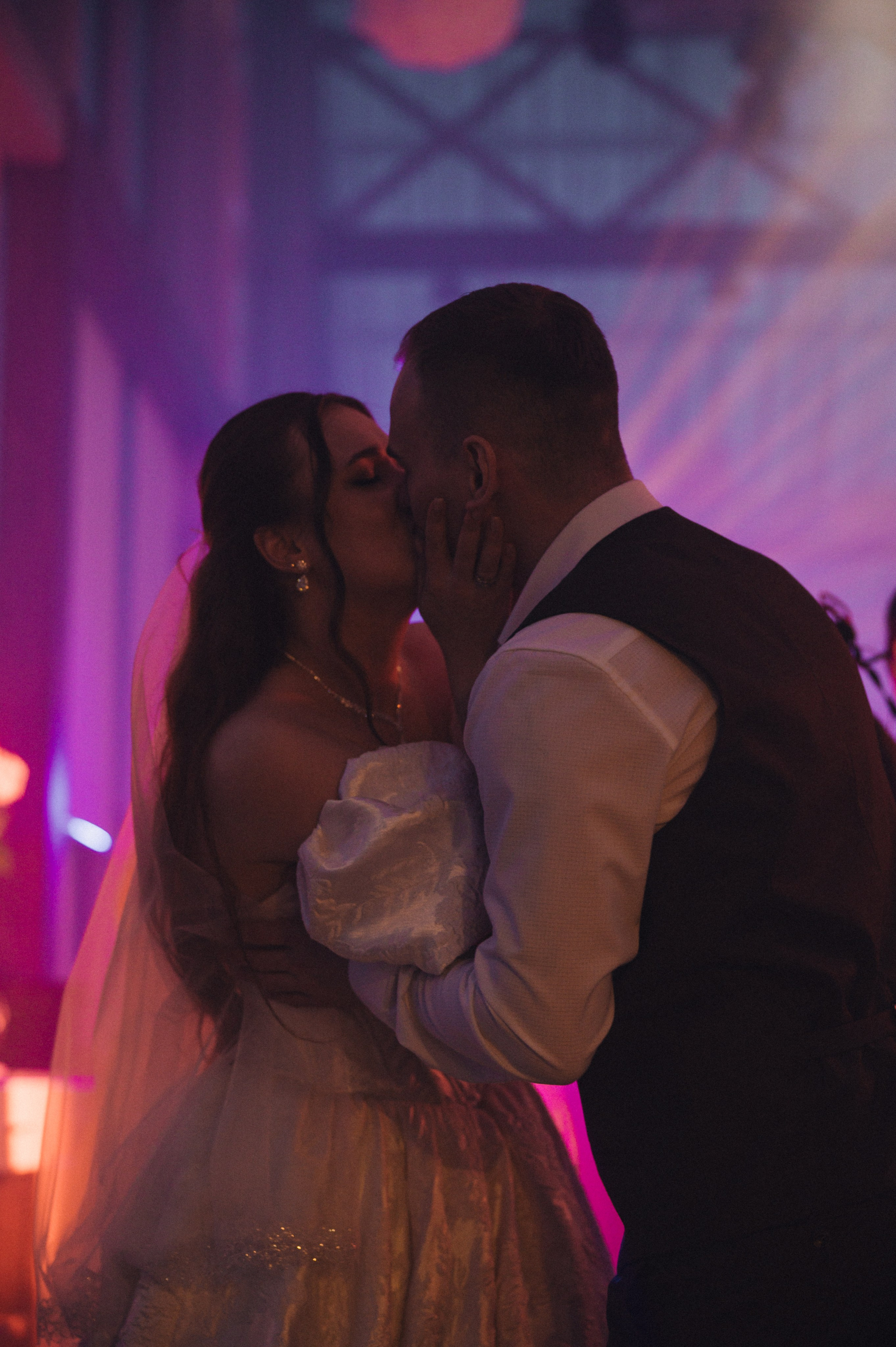 Алёна и Павел. Репортажный и свадебный фотограф в Сургуте