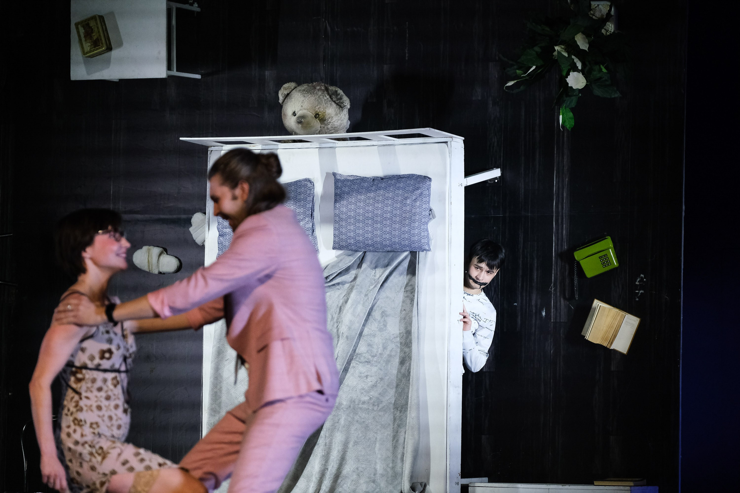 Ганди молчал по субботам. Фотограф Анатолий Деникин