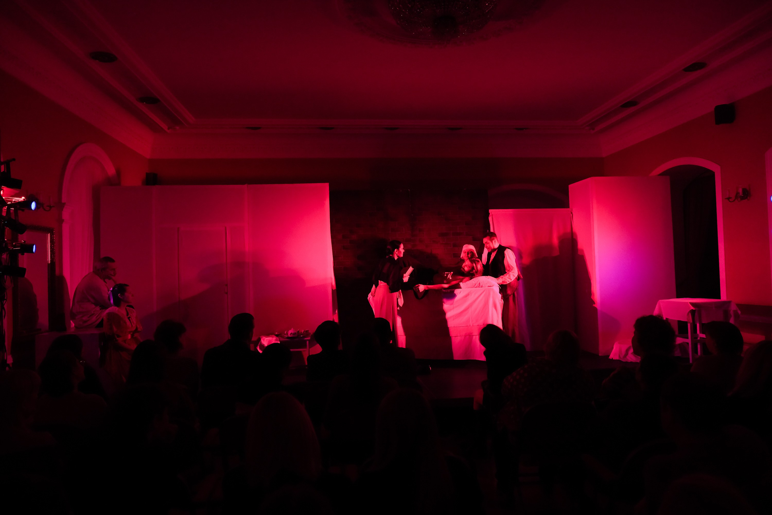 Морфий. Фотограф Анатолий Деникин