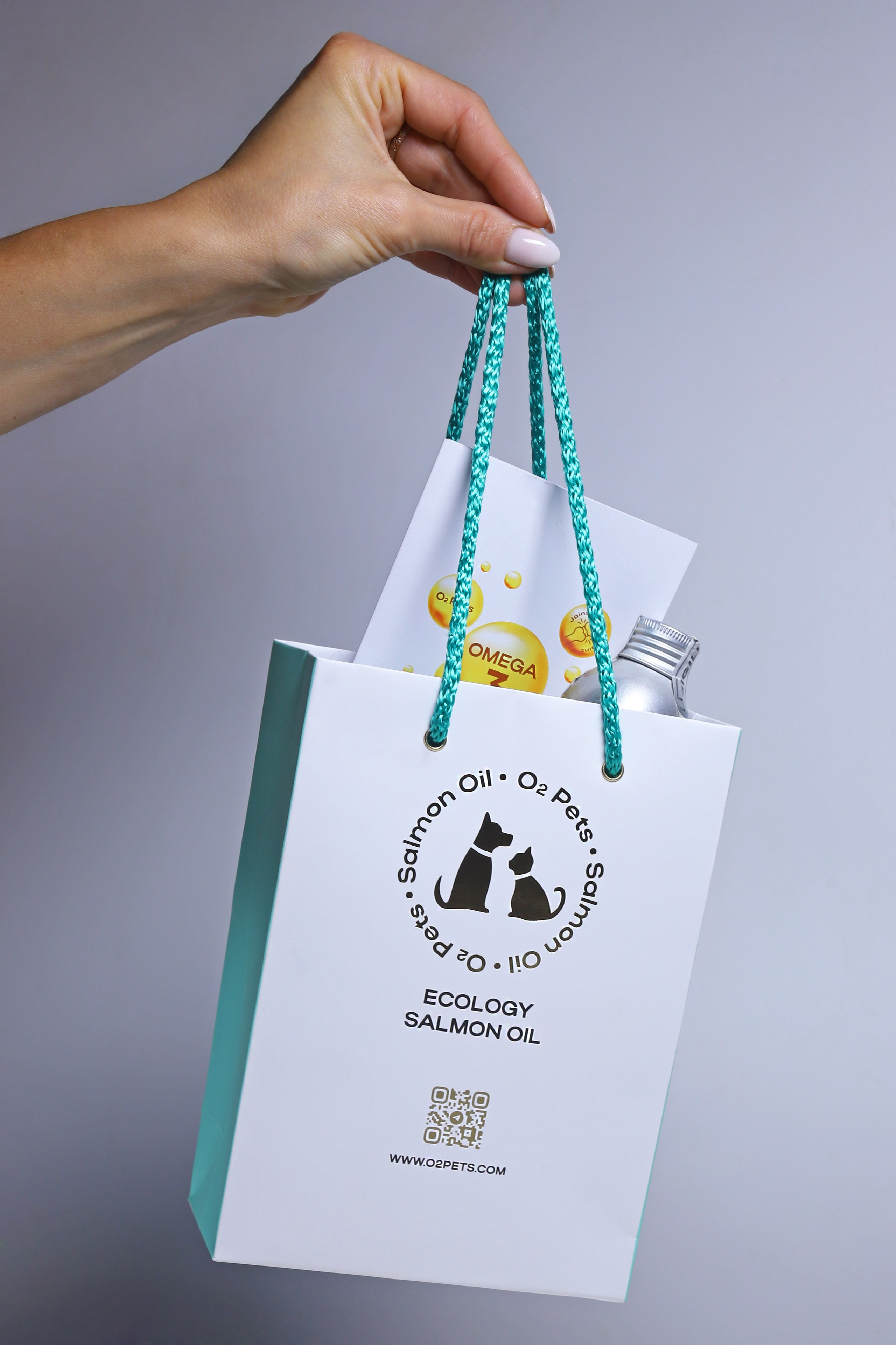 Salmon Oil бренд O2Pets. Фотограф Ольга Мурзина