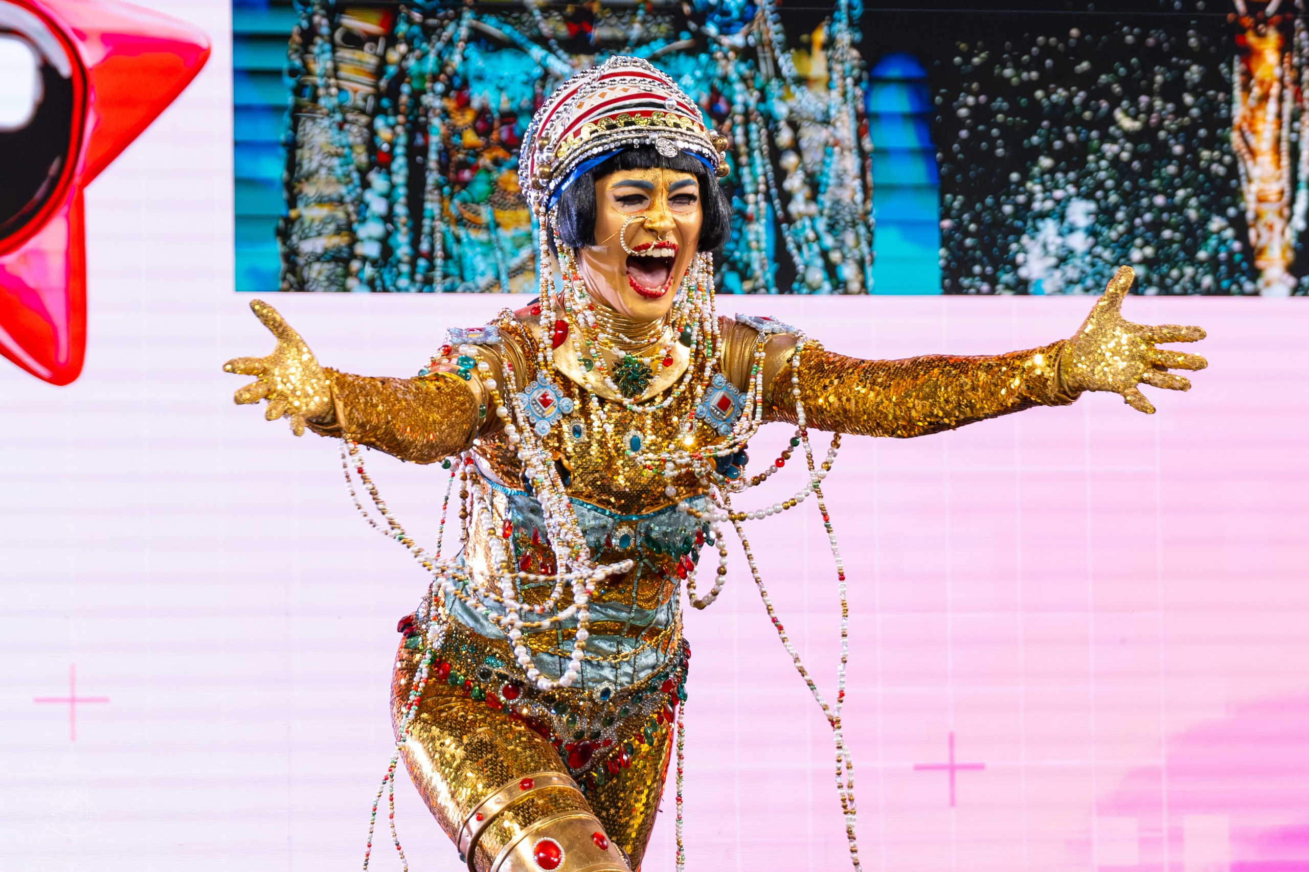 Сцена РЭД ЭКСПО 2024. Косплей фотограф