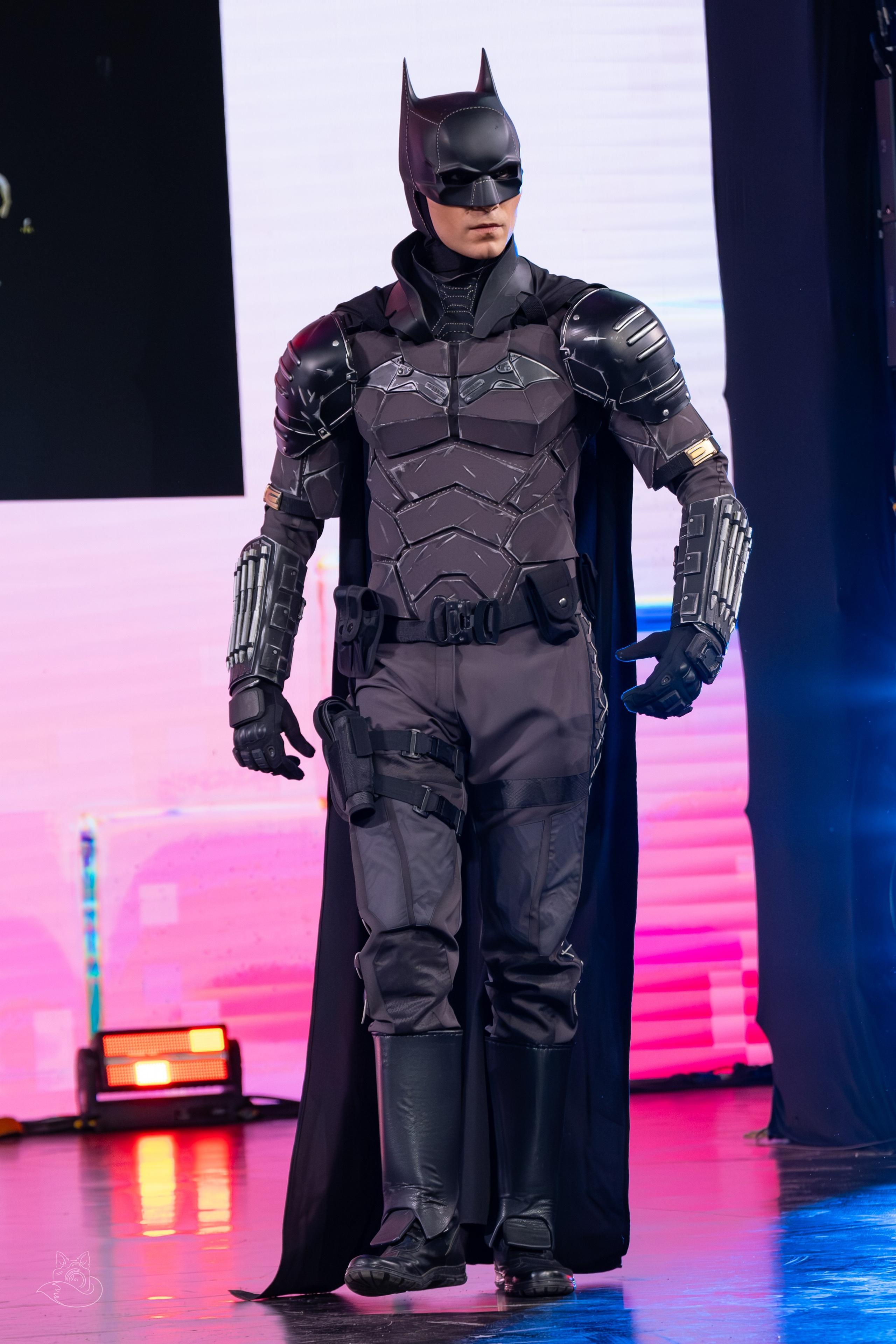 Сцена РЭД ЭКСПО 2024. Косплей фотограф