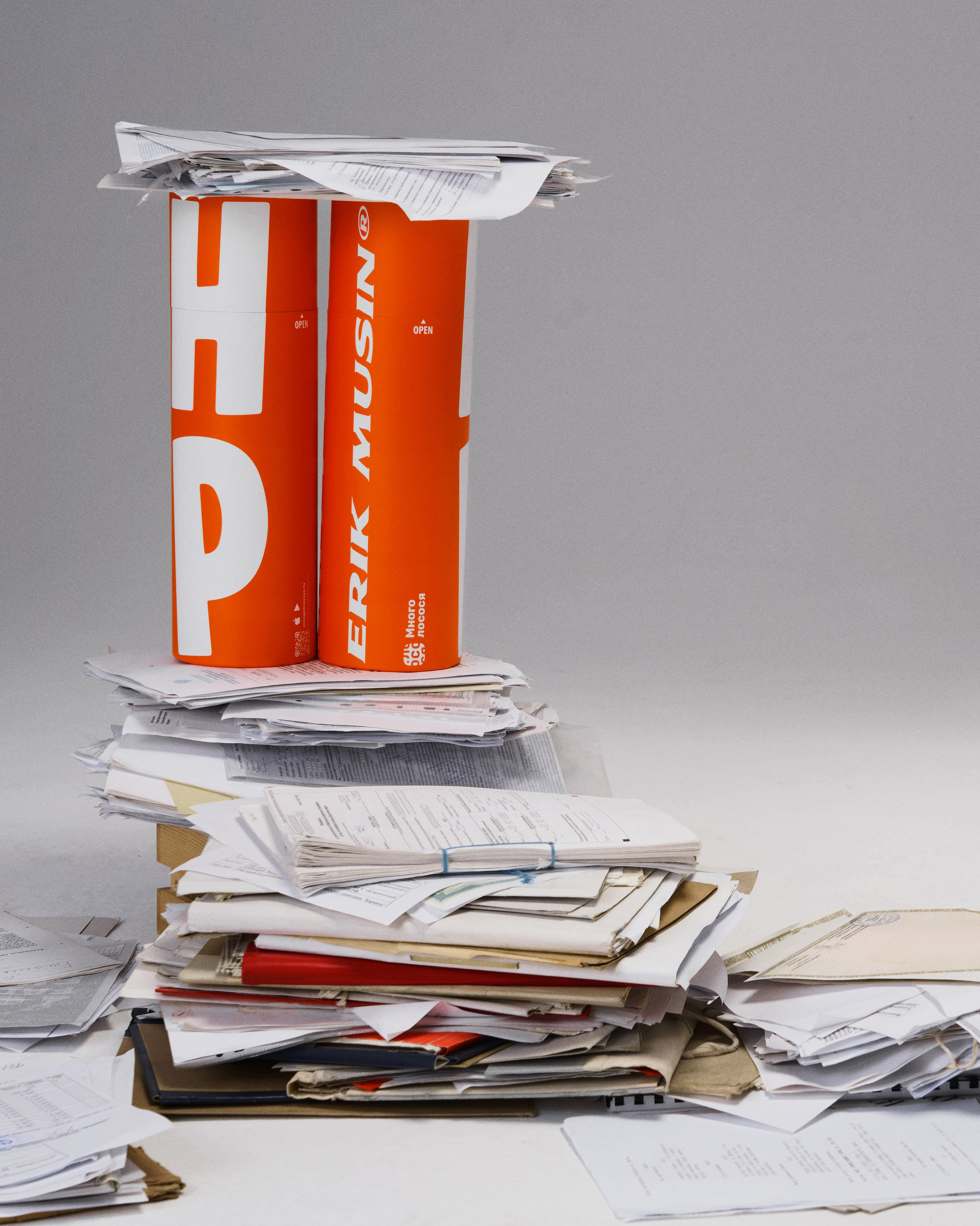 Campaign много лосося х Eric musin. Nadezhda Diskant is a Moscow and Saint Petersburg based photographer