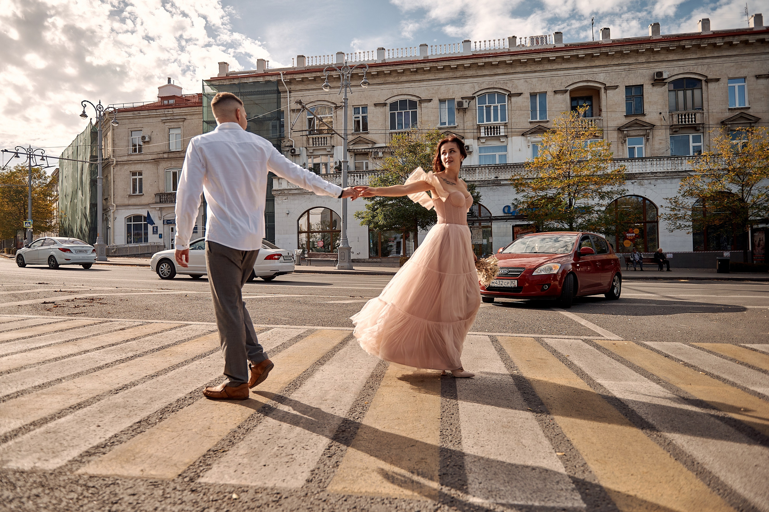 Street Style Юра и Катя. Свадебный и семейный фотограф в Крыму