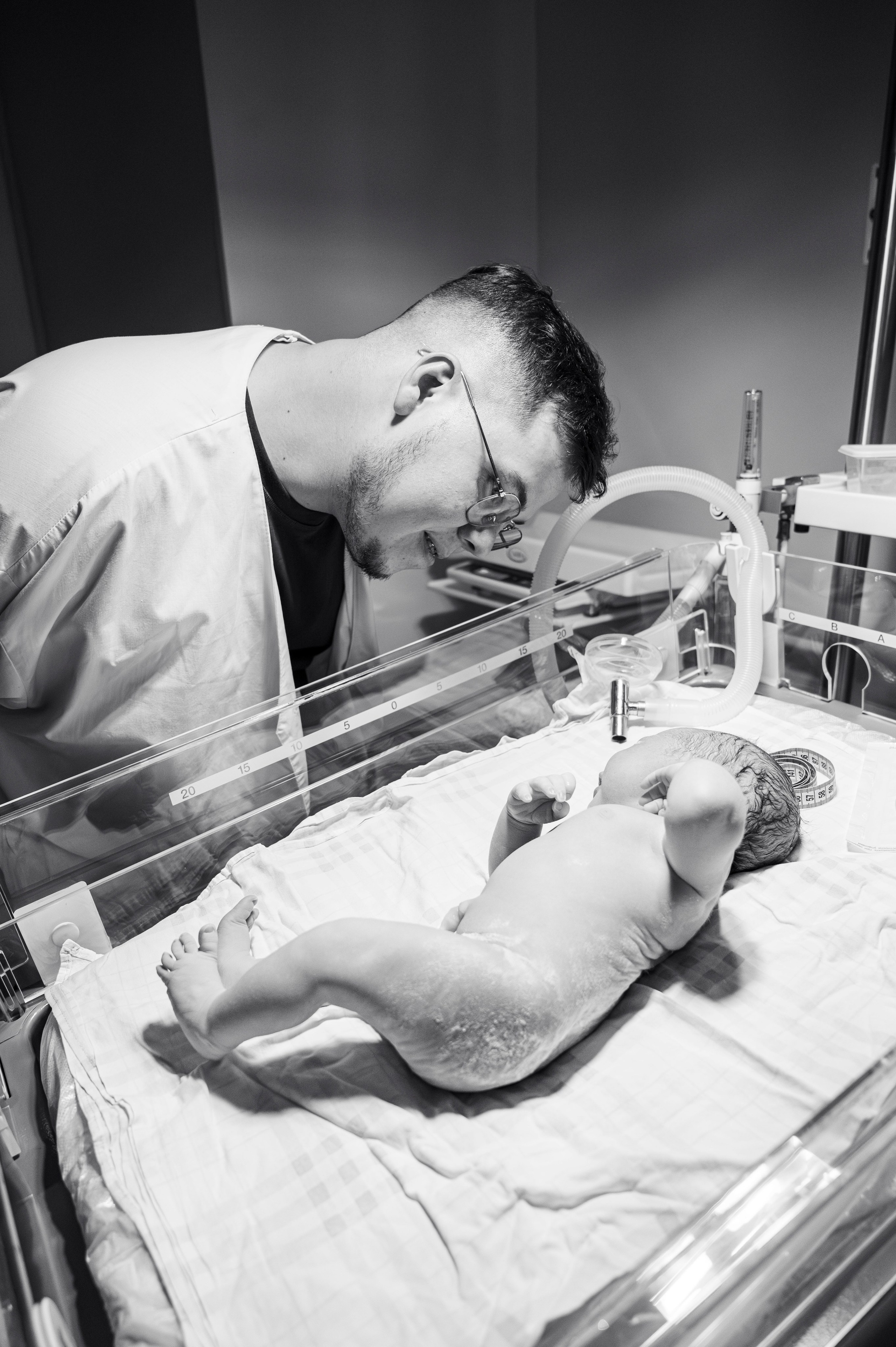 Василиса родилась. Роддом на Фурштатской. Парцалис Г.К./ Иринина А.С. Фотограф на роды СПБ Юлия Герасимова