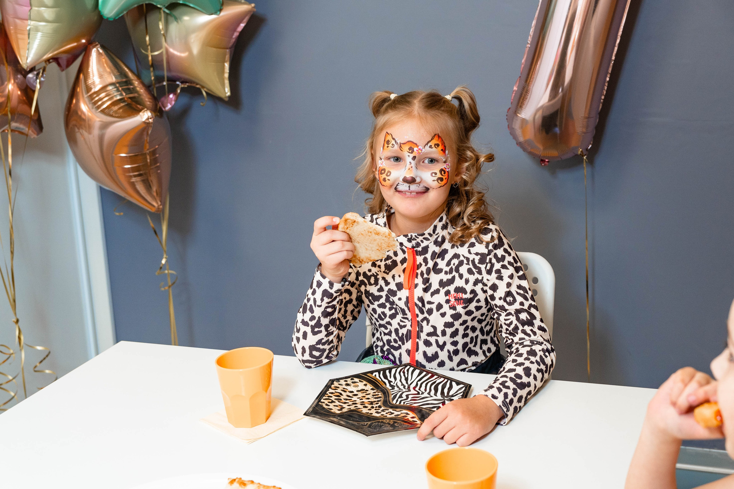 День Рождения Лауры в TiDi-клуб. Фотограф Никита Комаров