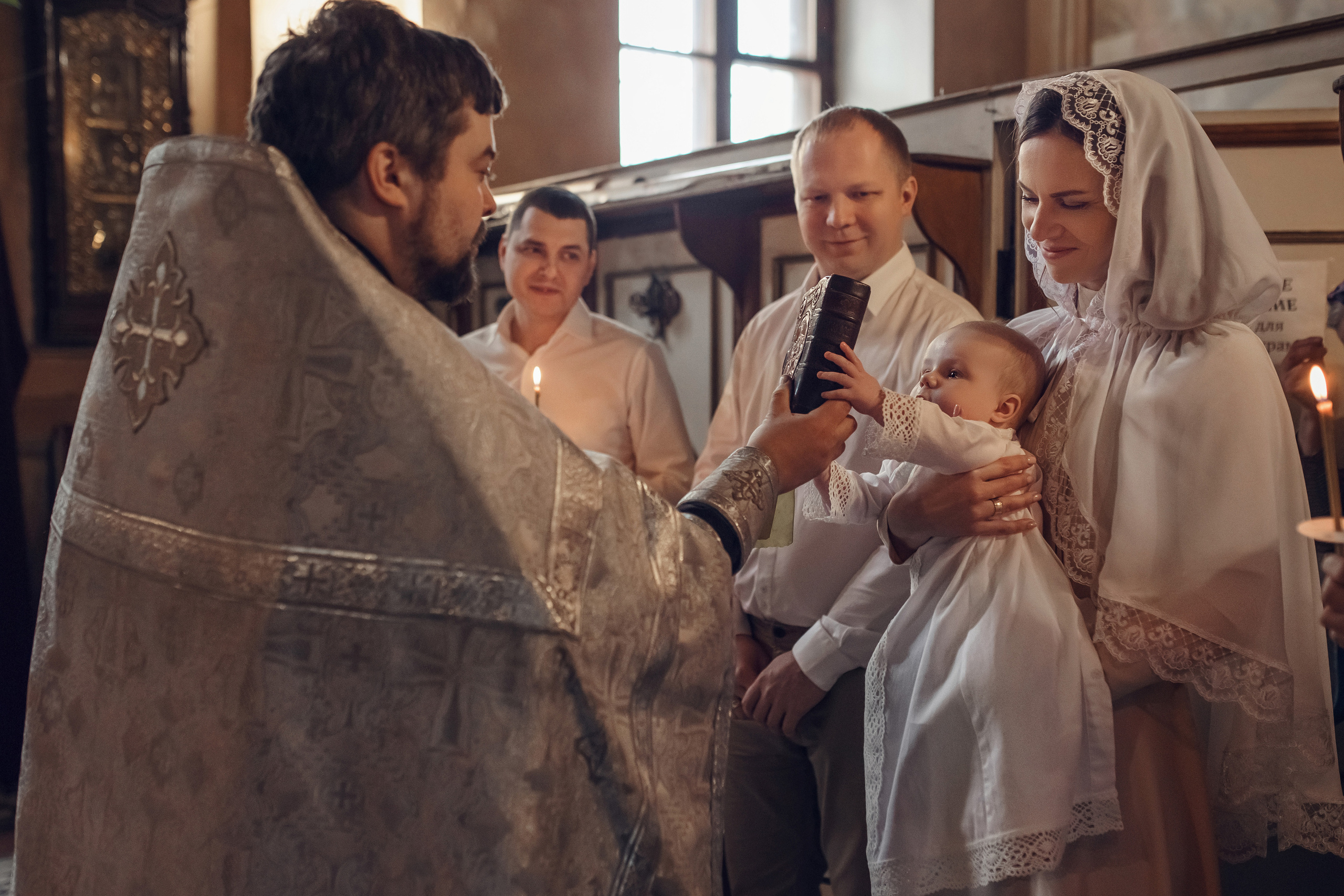 Фотограф на таинство крещения и венчание в храмах Москвы и MO. Moscow_CPC