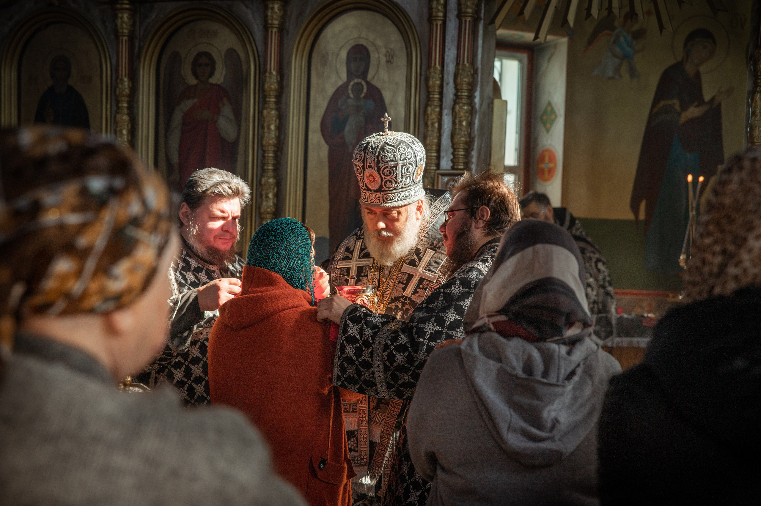 Преждеосвящение Даров. Храм Серафима Саровского. Церковный, семейный и репортажный фотограф Волгоград, Волжский