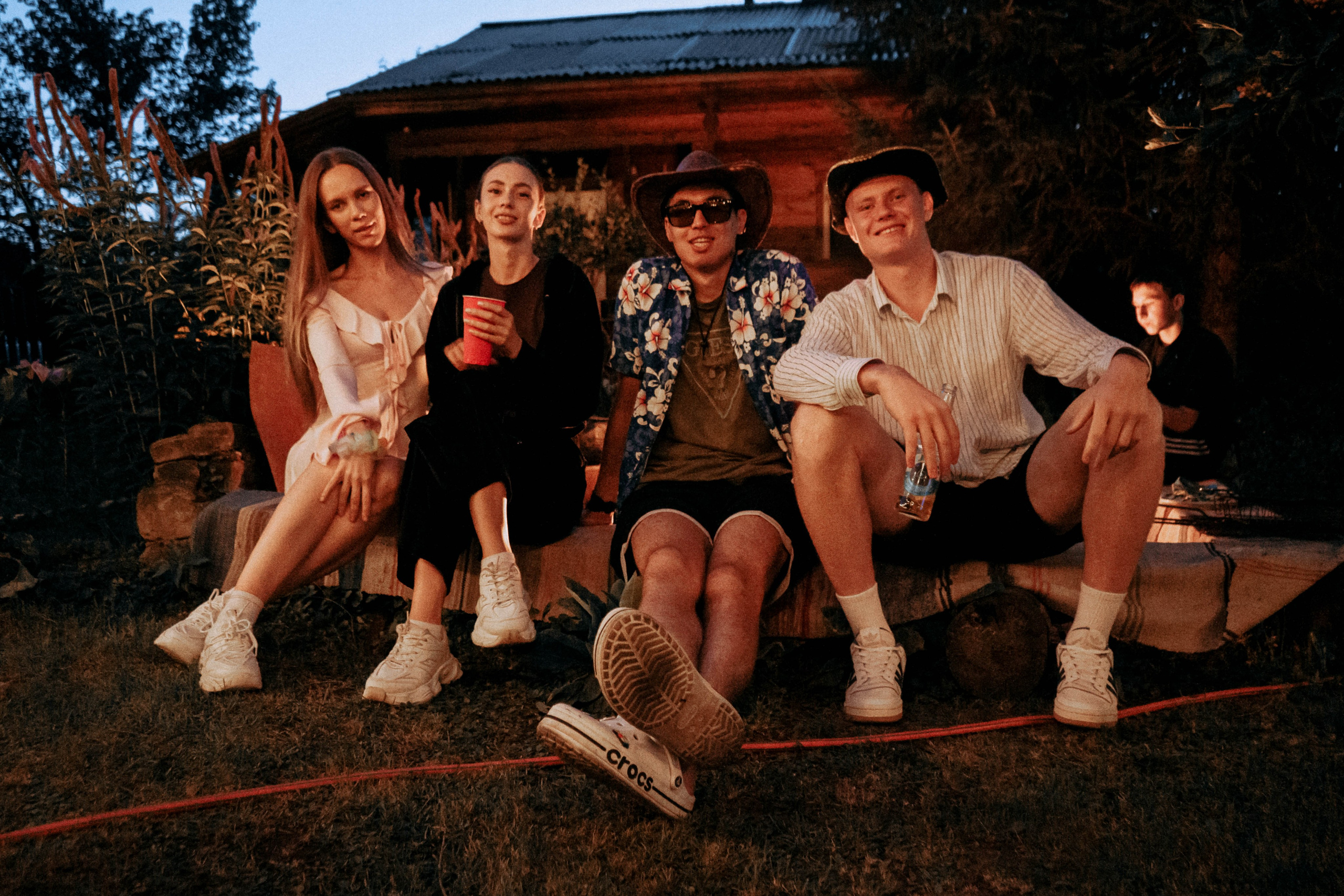 Гавайская вечеринка. Кир Анисин. Режиссер & фотограф