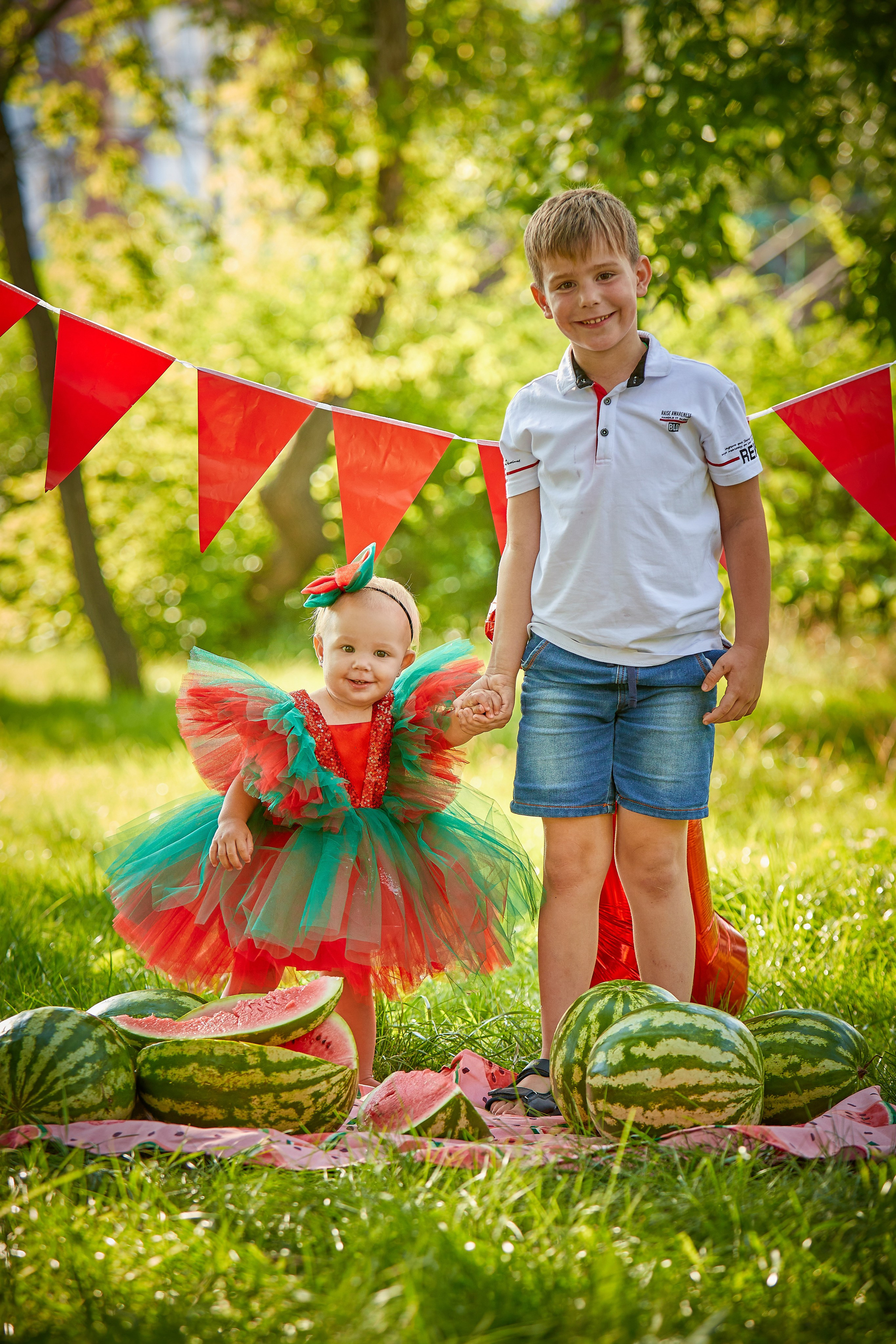 Арбузы на природе. Разножанровый Фотограф в Омске Артём Руднев