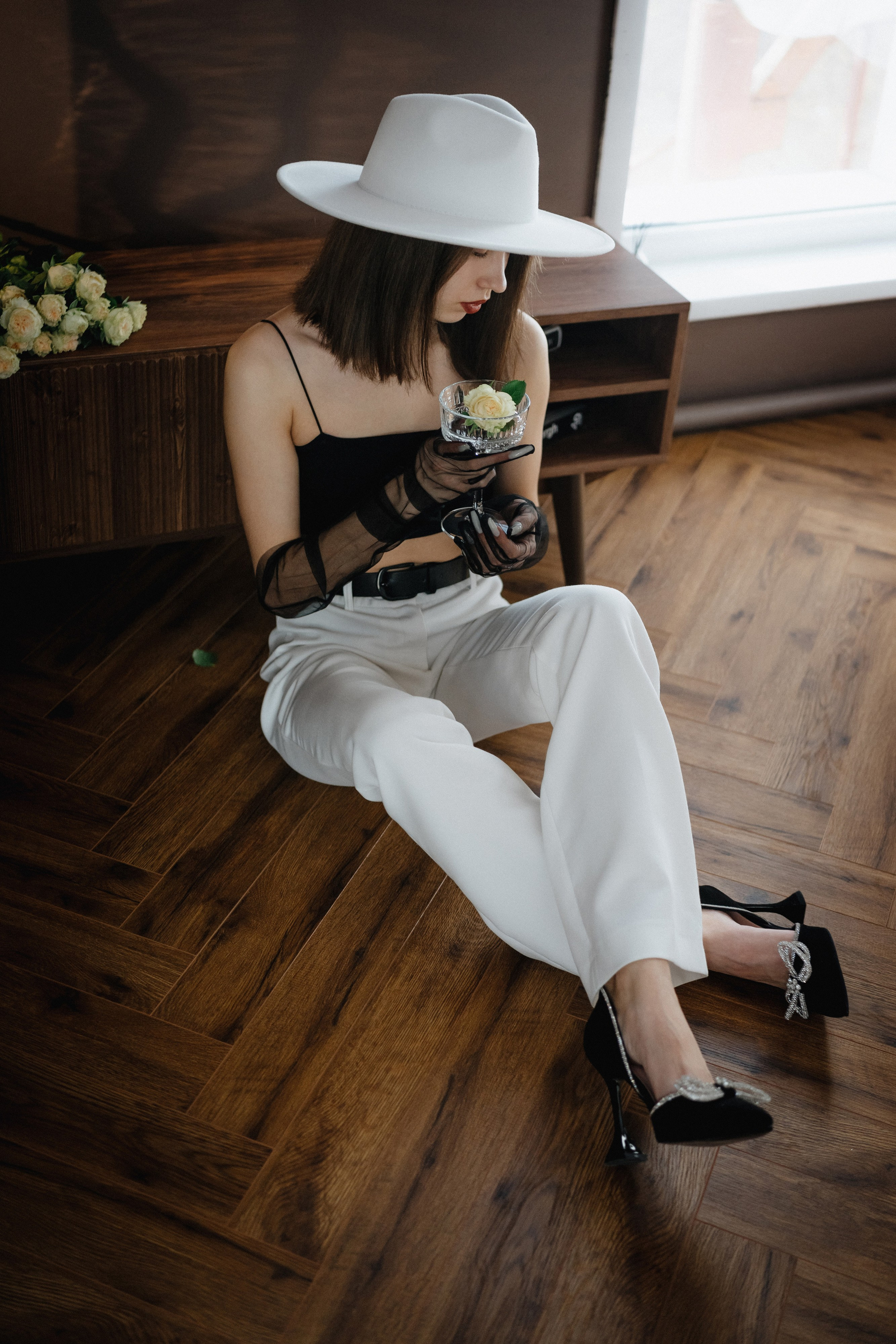 HB in Brown. Фотограф Иркутск, Ангарск, Усолье-Сибирское. Выпускные альбомы