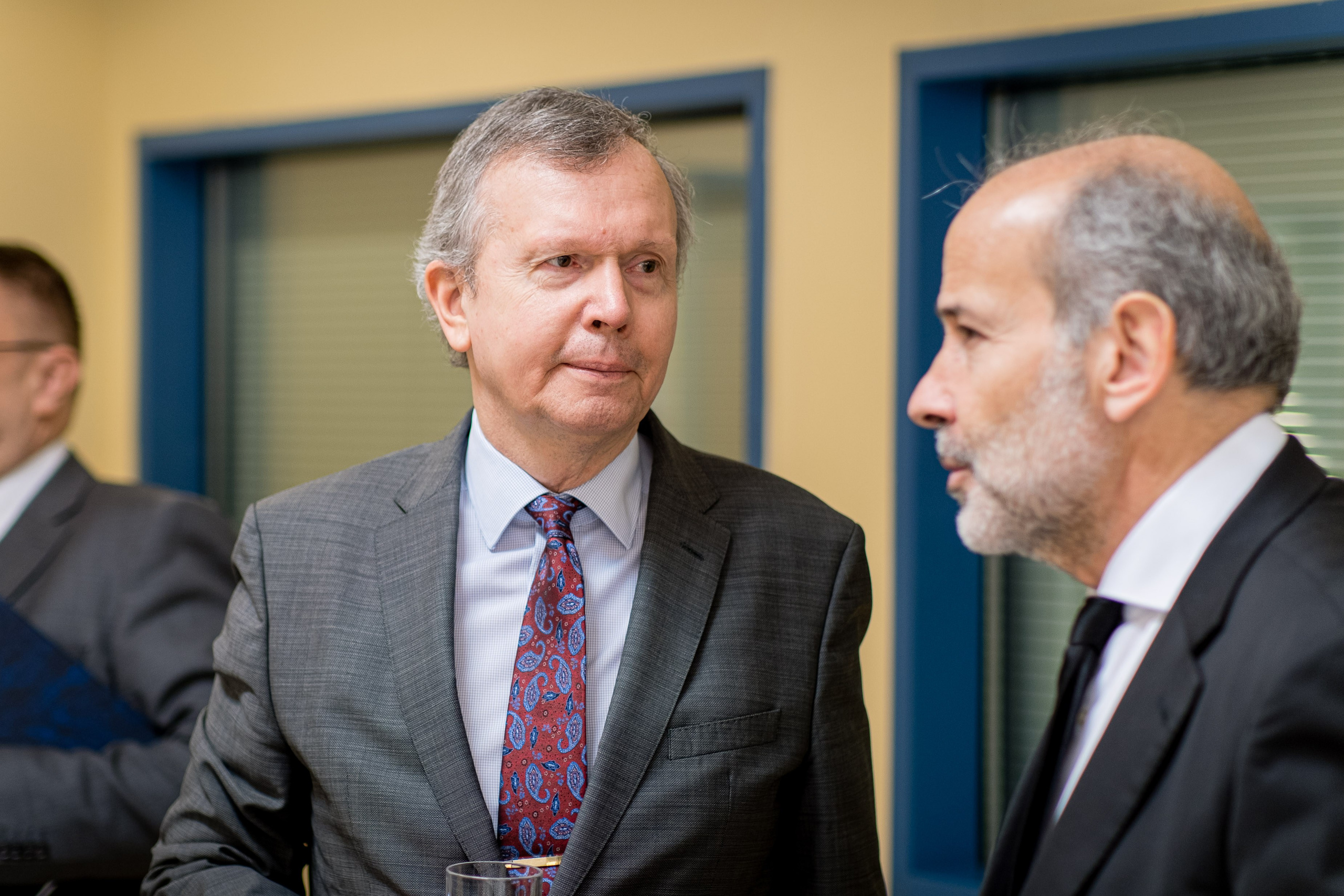 Заседание представителей стран ЕС в Москве. Репортажный фотограф Денис Тихомиров. Москва