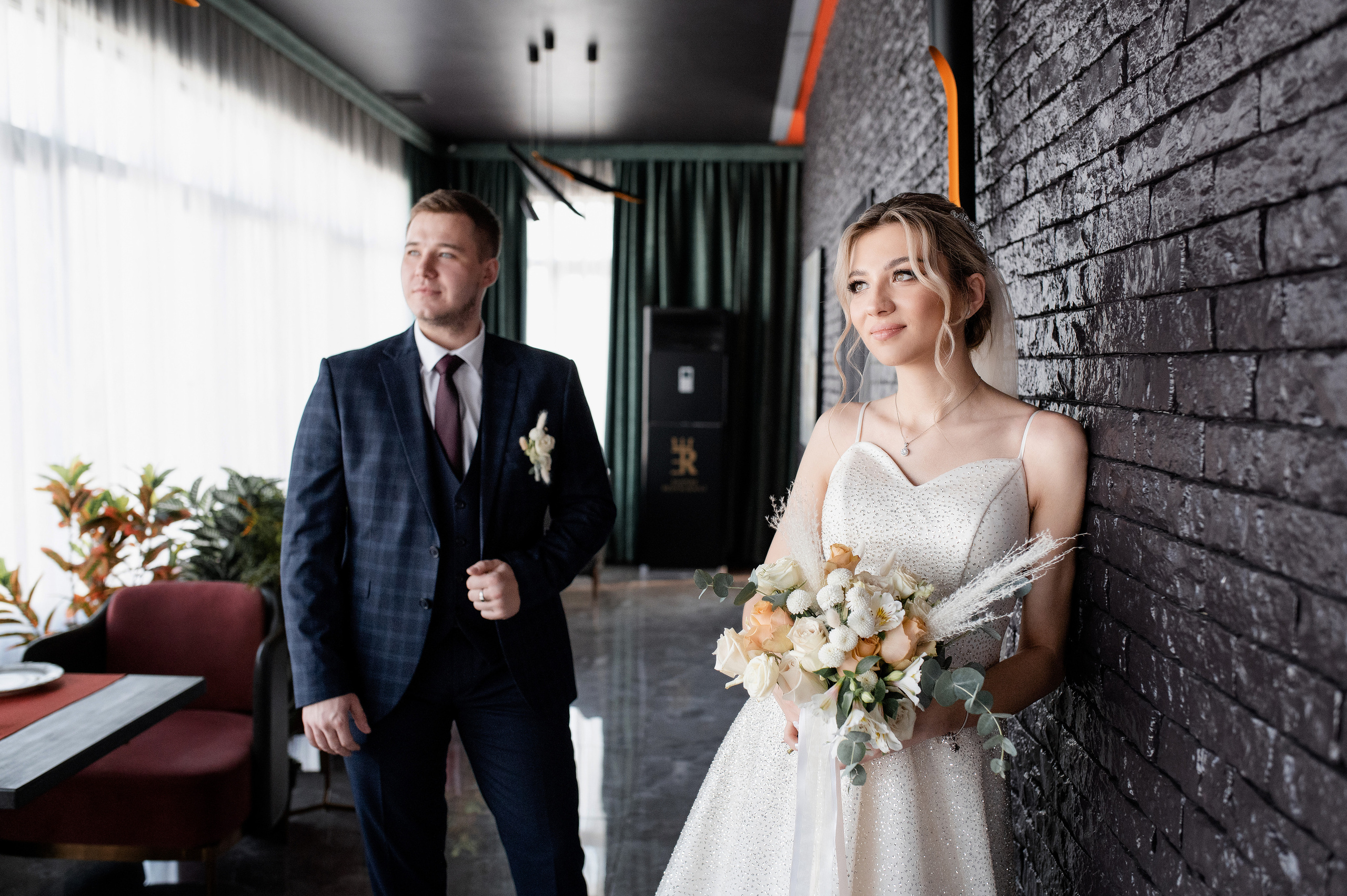 Свадебная фотосессия в Караганде. Свадебный фотограф Караганда