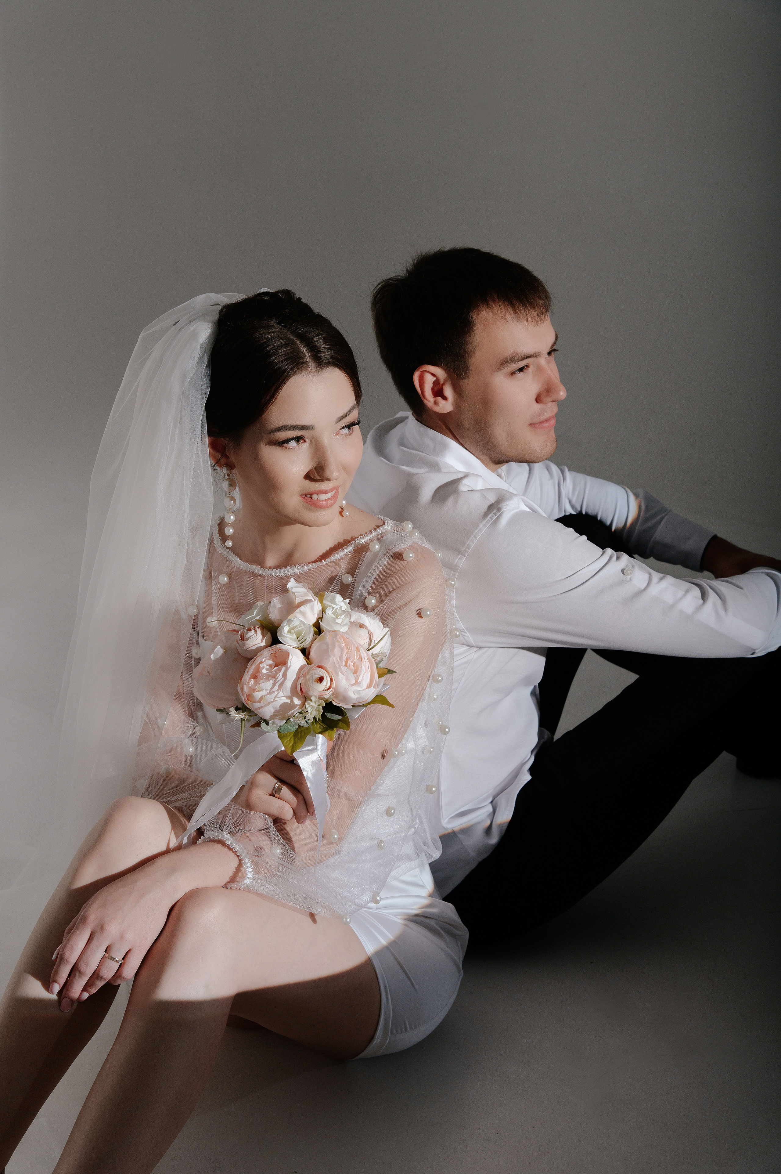 Фотосессия на студии в Караганде. Свадебный фотограф Караганда