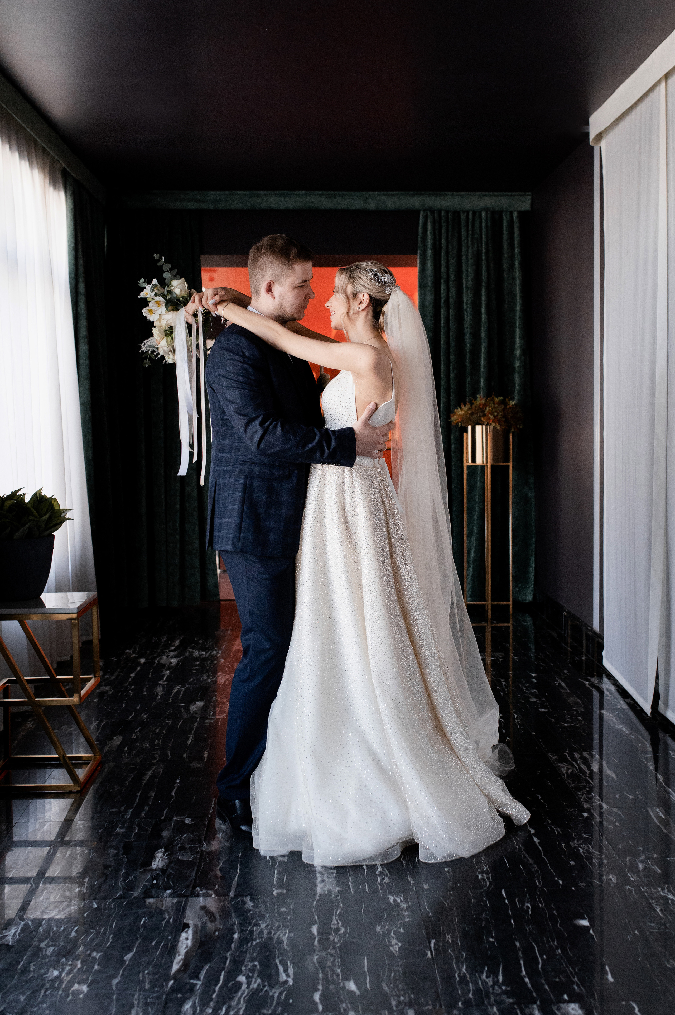 Свадебная фотосессия в Караганде. Свадебный фотограф Караганда