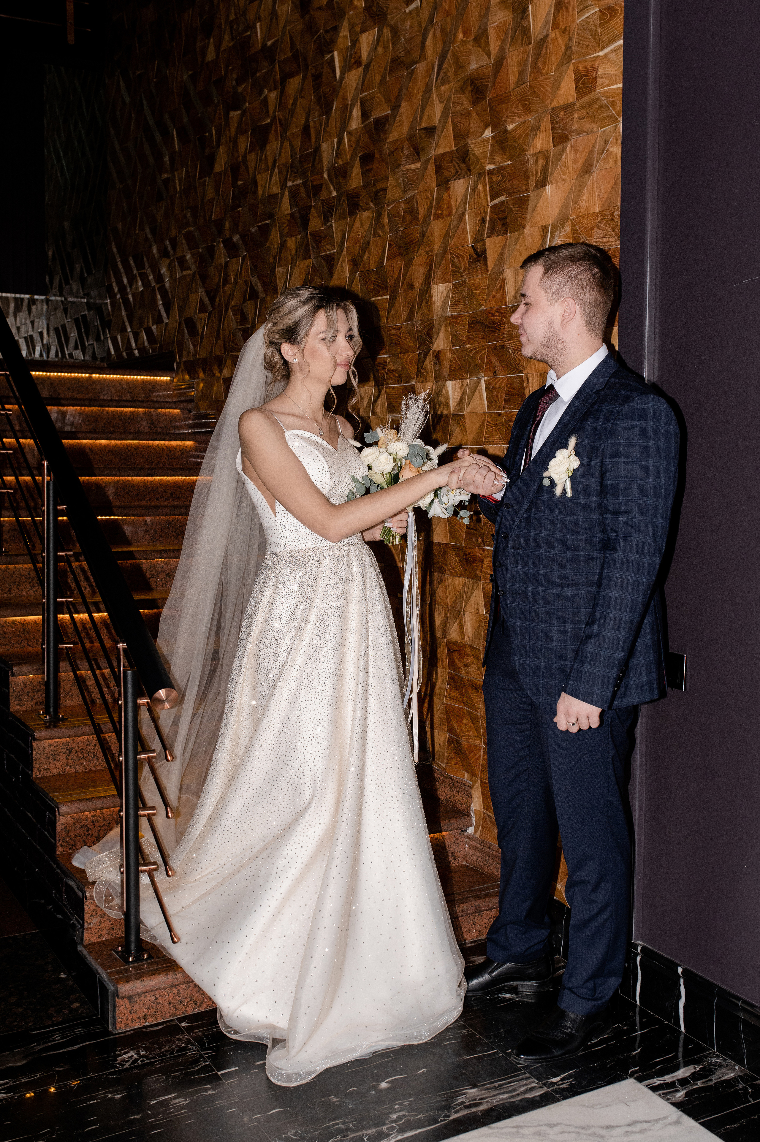 Свадебная фотосессия в Караганде. Свадебный фотограф Караганда